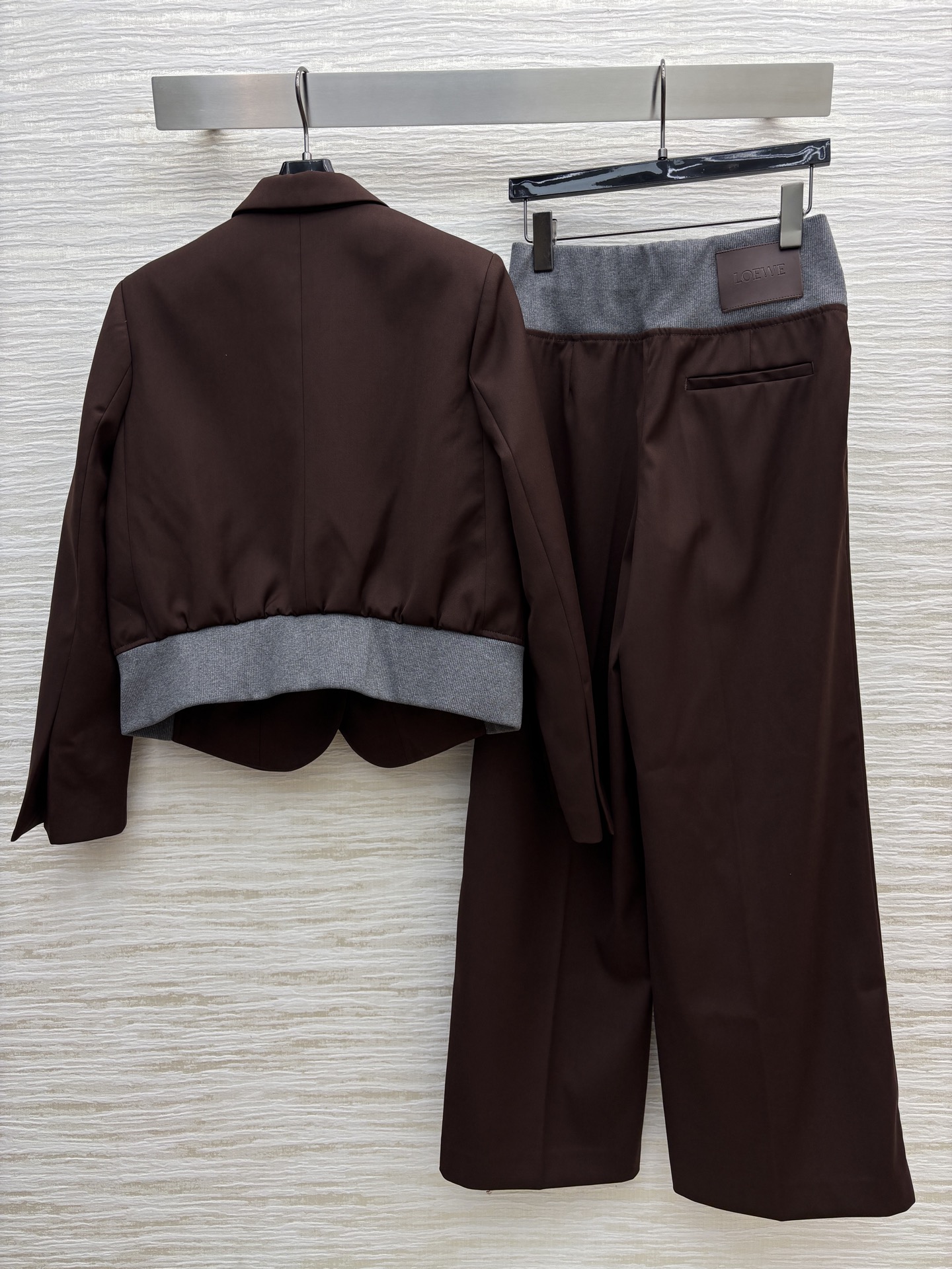 LW家 25秋冬新款 棕色西装夹克外套搭配西装休闲裤 超高颜值 一秒提升气质感 西装小翻领设计 定制lo