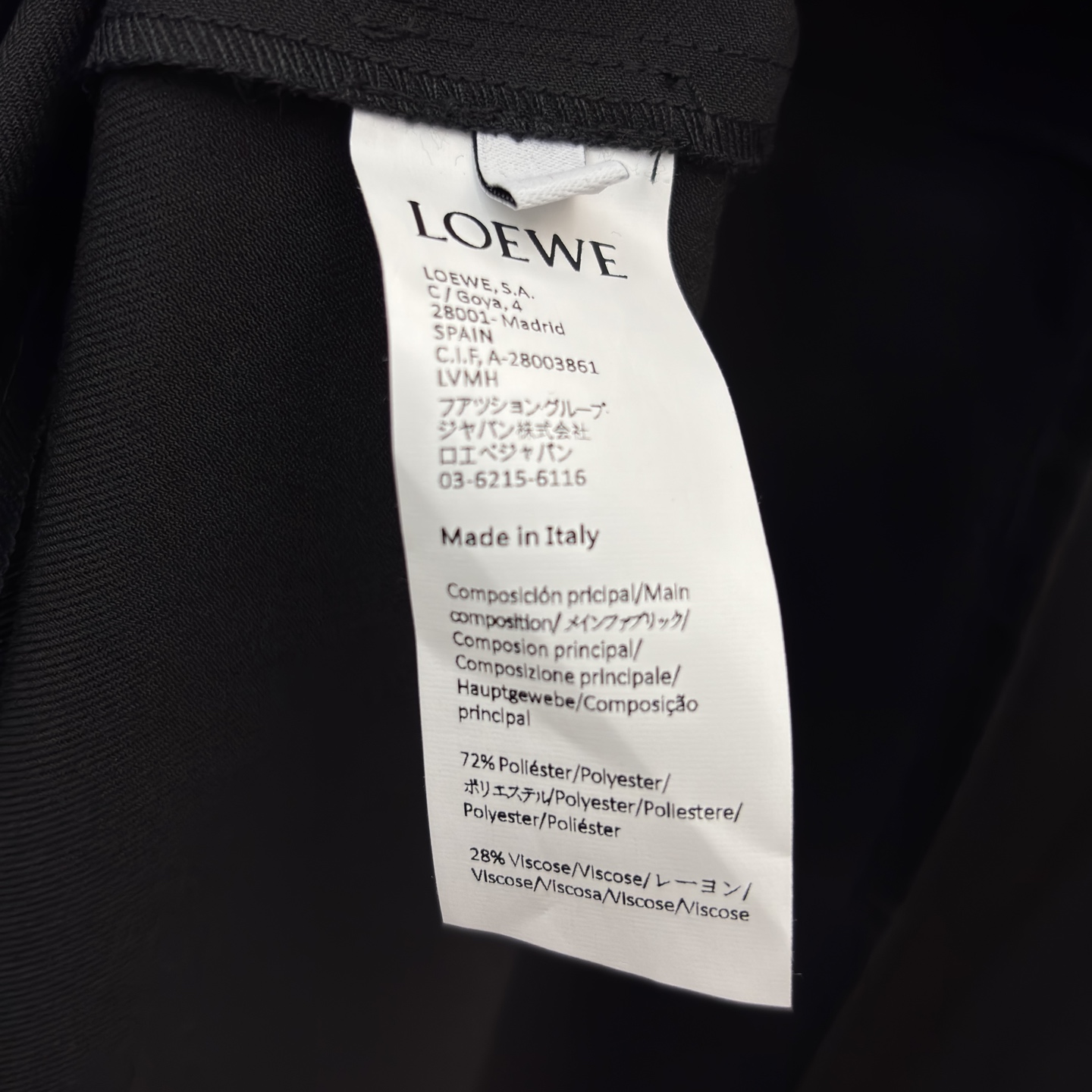 LW 25新款 翻领皮扣收皱衬衫式连衣裙 经典的翻领设计百搭不挑人 半排扣点缀 腰间抽绳打造收腰轮廓提高