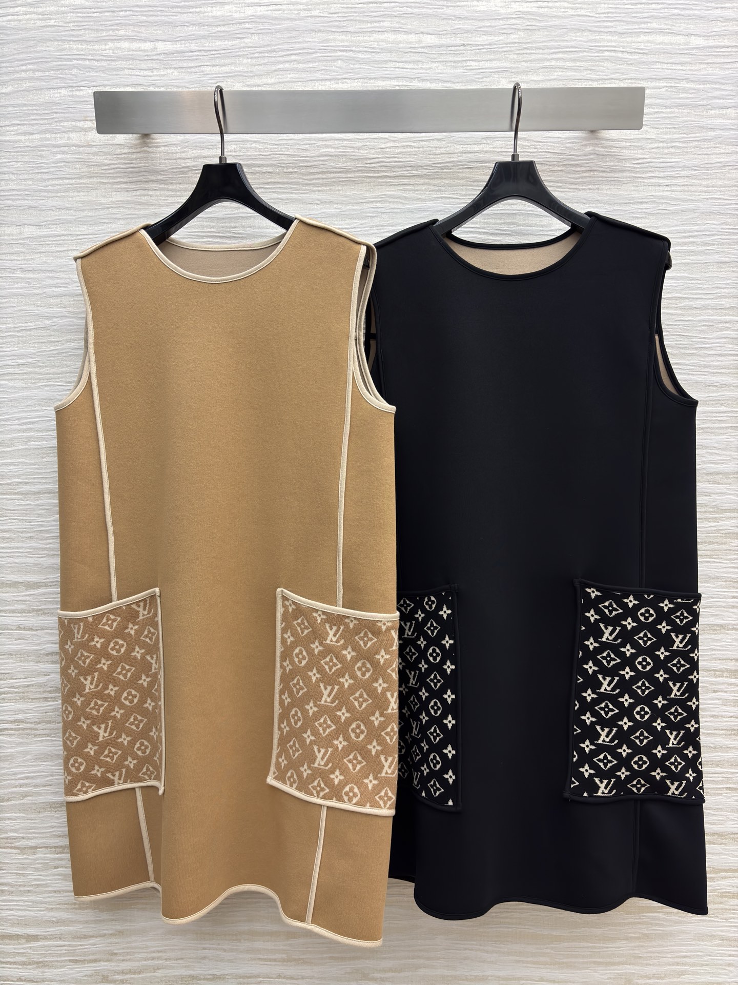 L家 25新款 圆领无袖背心裙 圆领无袖直筒版型 字母提花大口袋装饰 高冷的女神范 显身材的效果满分 非