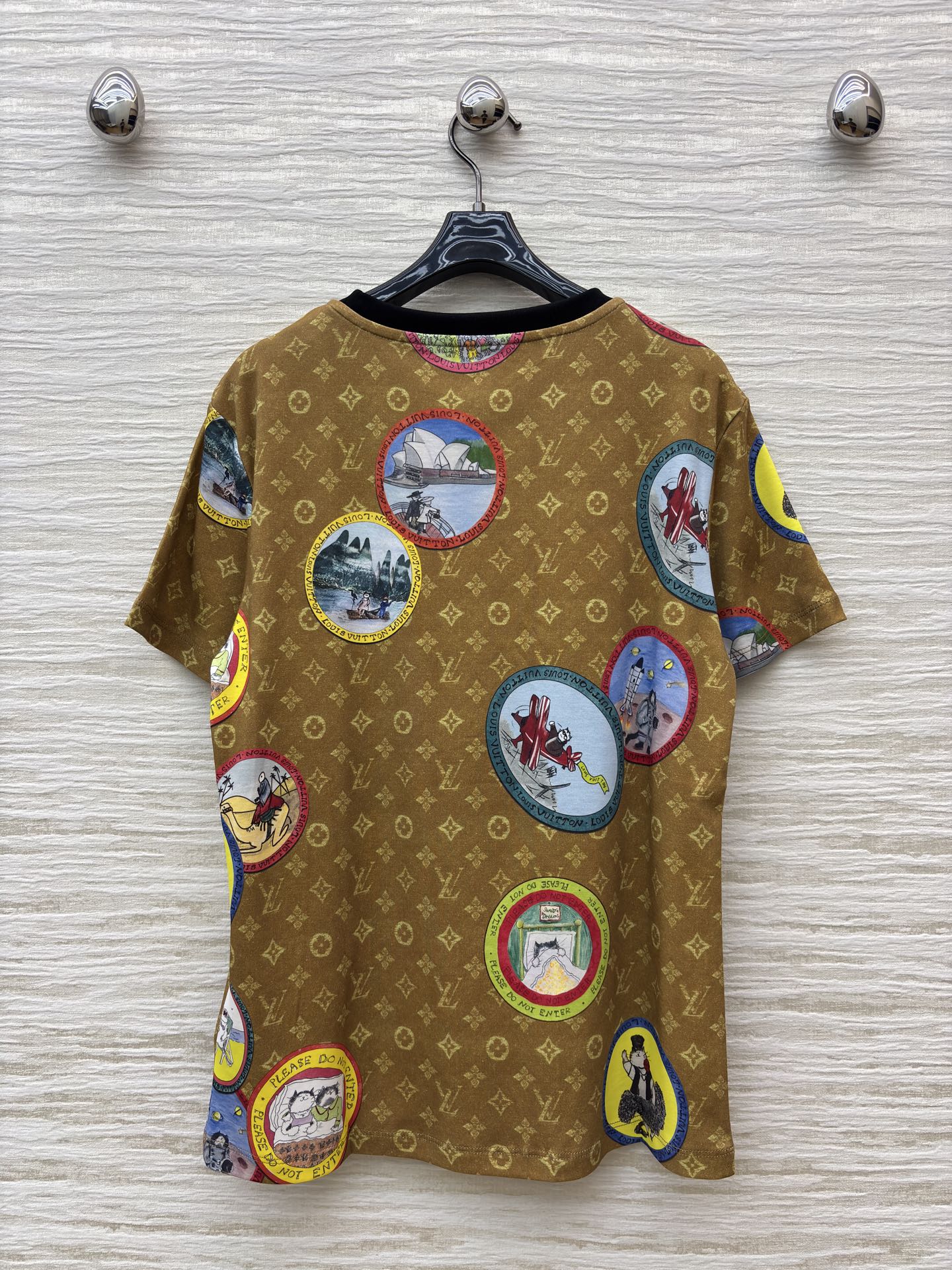 L家 25秋冬新款 经典老花短袖T恤 时髦搭配单品 妥妥的BF男友风 每年必备的经典单品 经典配色老花效