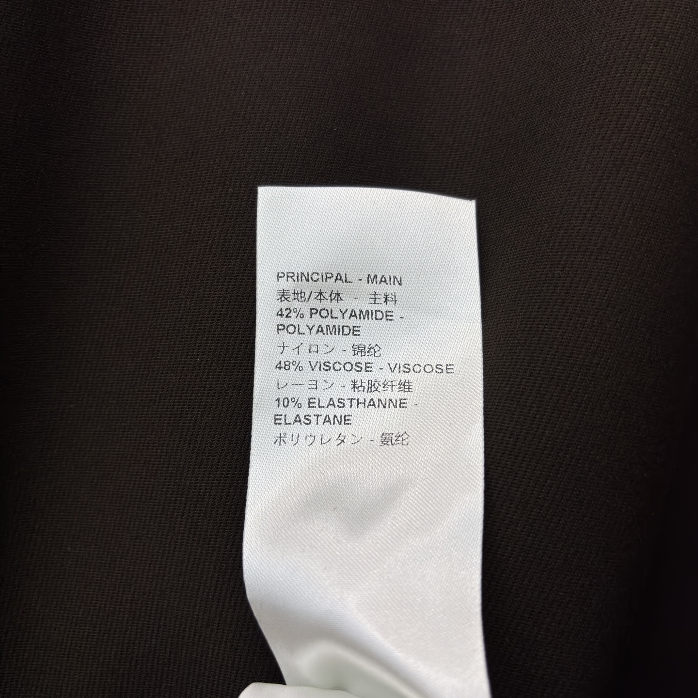 L家25新款 老花拼接马甲套装 短款马甲暗藏经典老花细节 拉链设计利落带感 微喇开衩裤型修饰腿型又添时髦