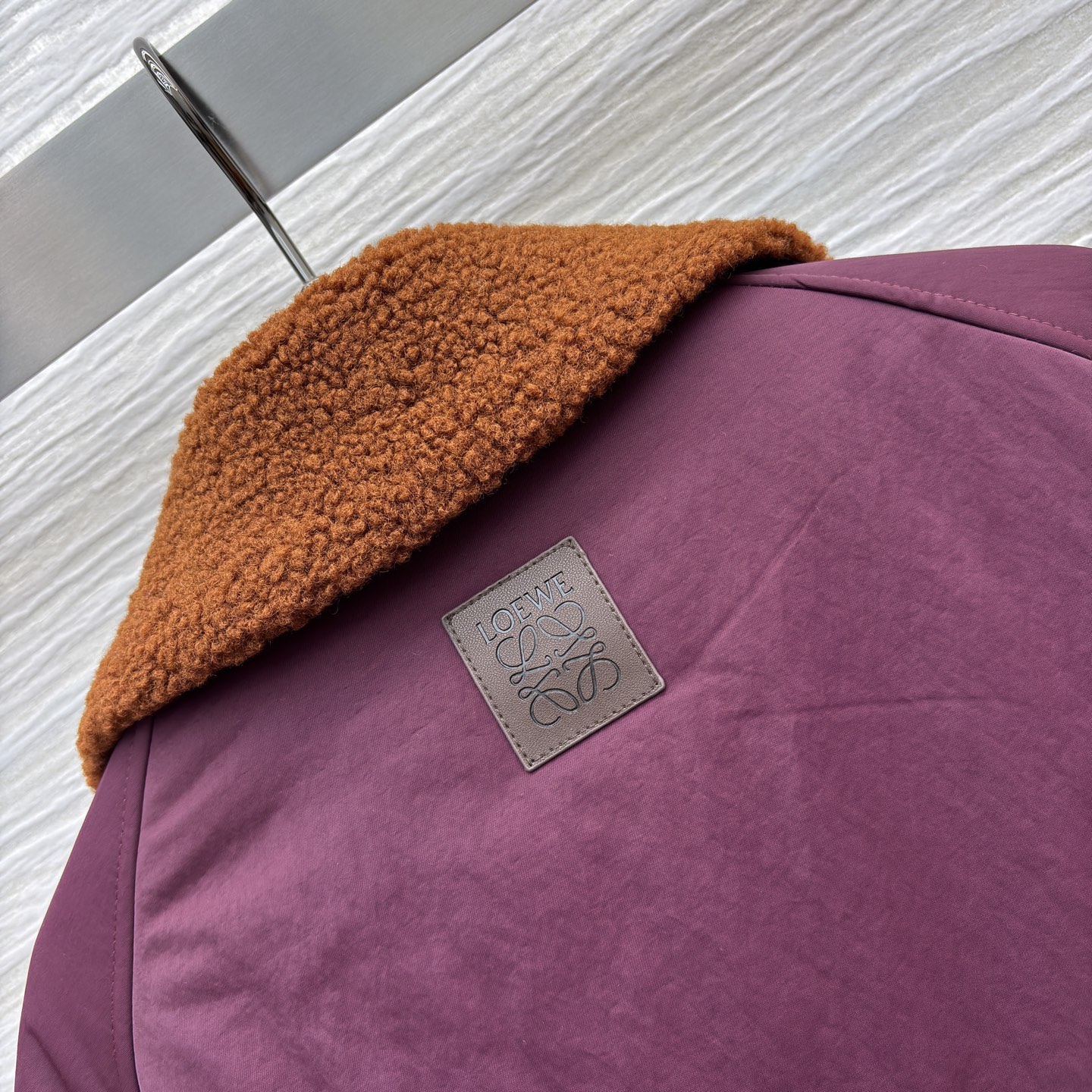 Low翻领两件套外套 秋冬战袍锁定这件！两件套太懂氛围感了 酒红复古显白 黑色经典百搭 羊羔毛领搭配内胆