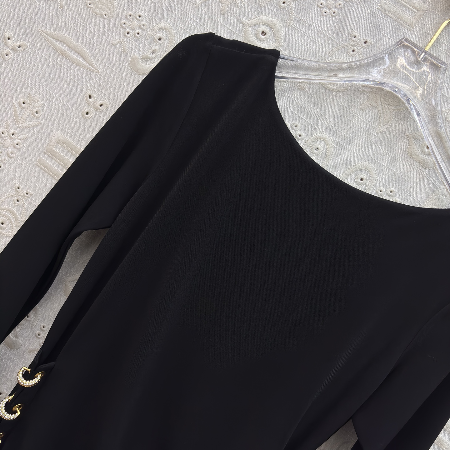 Sch 26新款 带褶皱连衣裙 腰间压褶收腰设计完美勾勒腰线 褶皱留有余空超级遮肉显瘦 侧边开模异扣设计