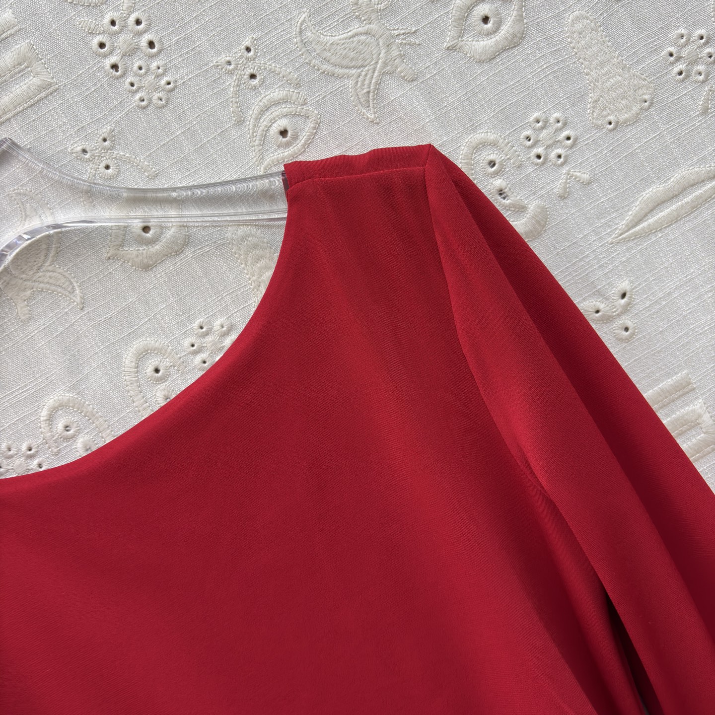 Sch 26新款 带褶皱连衣裙 腰间压褶收腰设计完美勾勒腰线 褶皱留有余空超级遮肉显瘦 侧边开模异扣设计