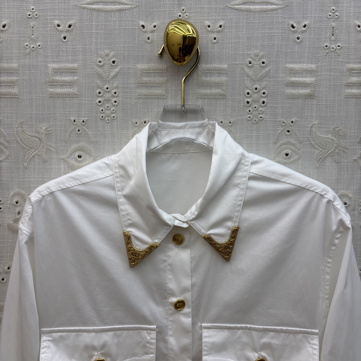 Sch家 26新款 金属扣翻领衬衫 定制面料高级有质感 双口袋装饰 上身舒适随性完全不挑身材 任何身型都