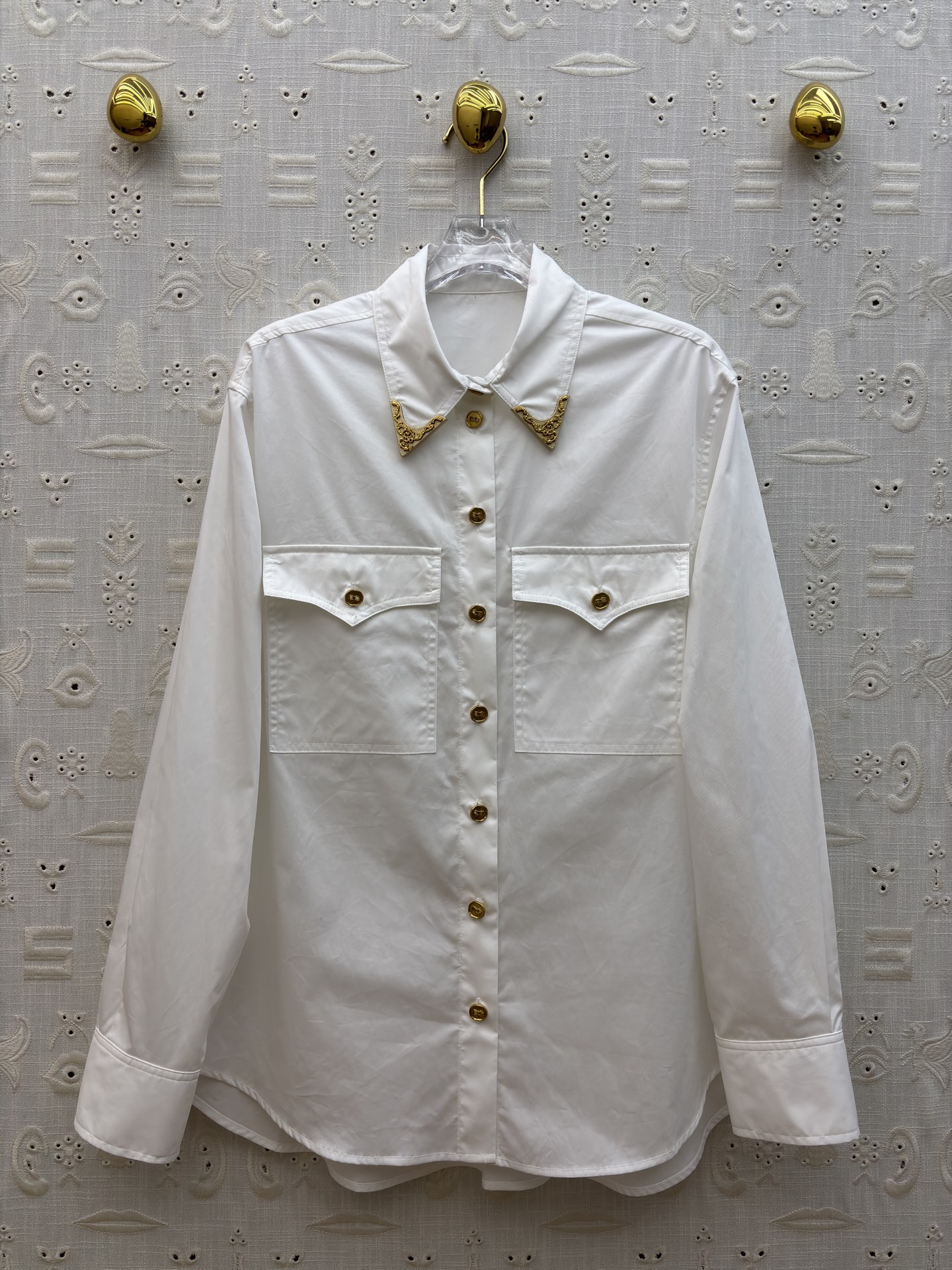 Sch家 26新款 金属扣翻领衬衫 定制面料高级有质感 双口袋装饰 上身舒适随性完全不挑身材 任何身型都