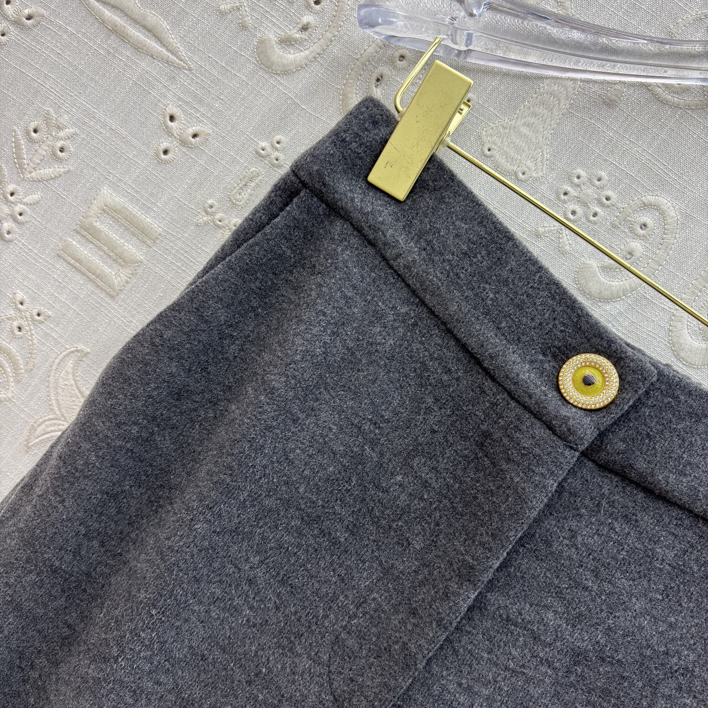 Sch 26新款 五金扣装饰休闲运动套装 立领半拉链套头卫衣+直筒松紧腰阔腿裤 一套搭配日常出行很方便 