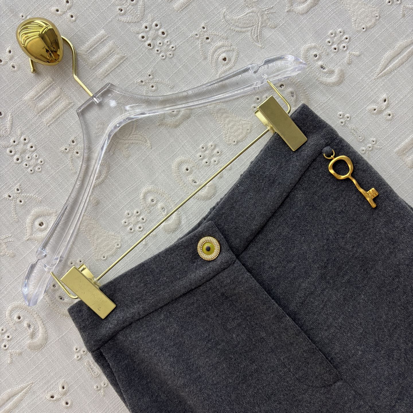 Sch 26新款 五金扣装饰休闲运动套装 立领半拉链套头卫衣+直筒松紧腰阔腿裤 一套搭配日常出行很方便 