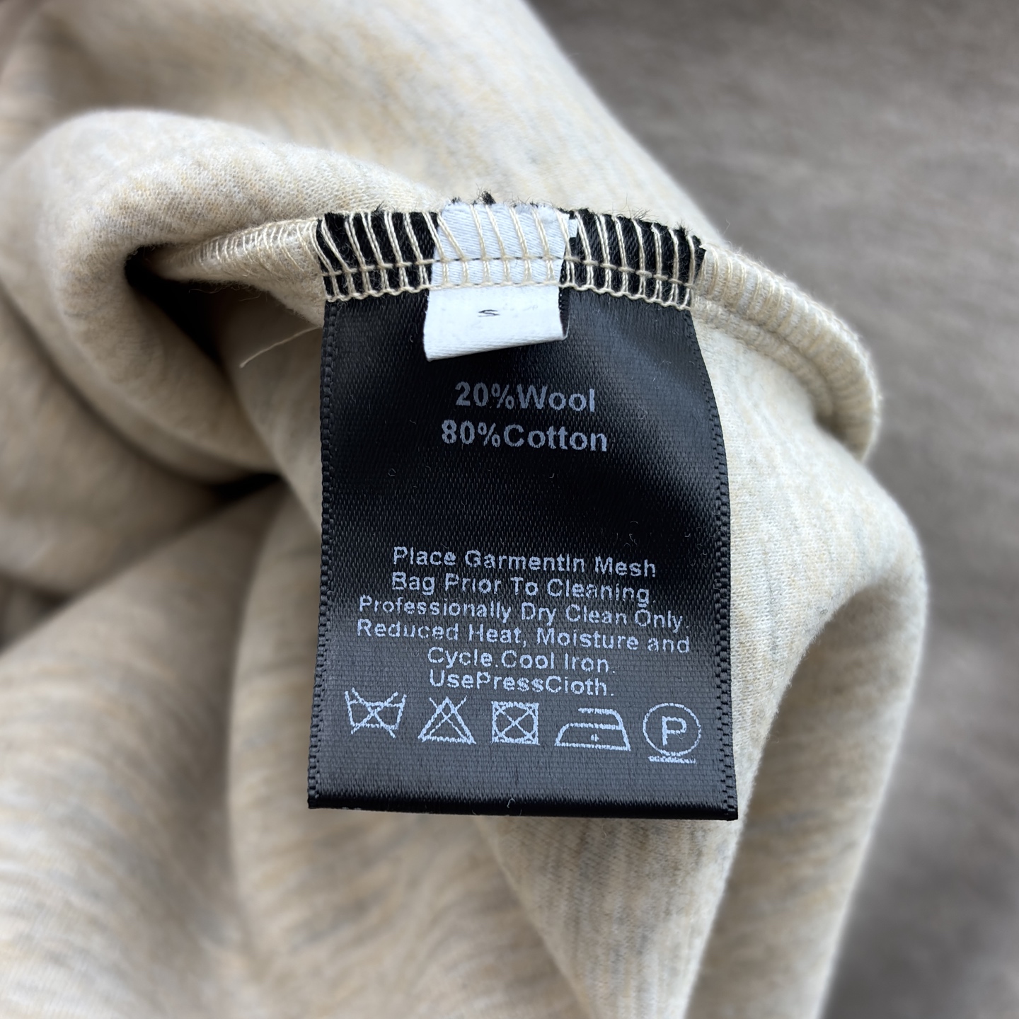 Sch 26新款 五金扣装饰休闲运动套装 立领半拉链套头卫衣+直筒松紧腰阔腿裤 一套搭配日常出行很方便 