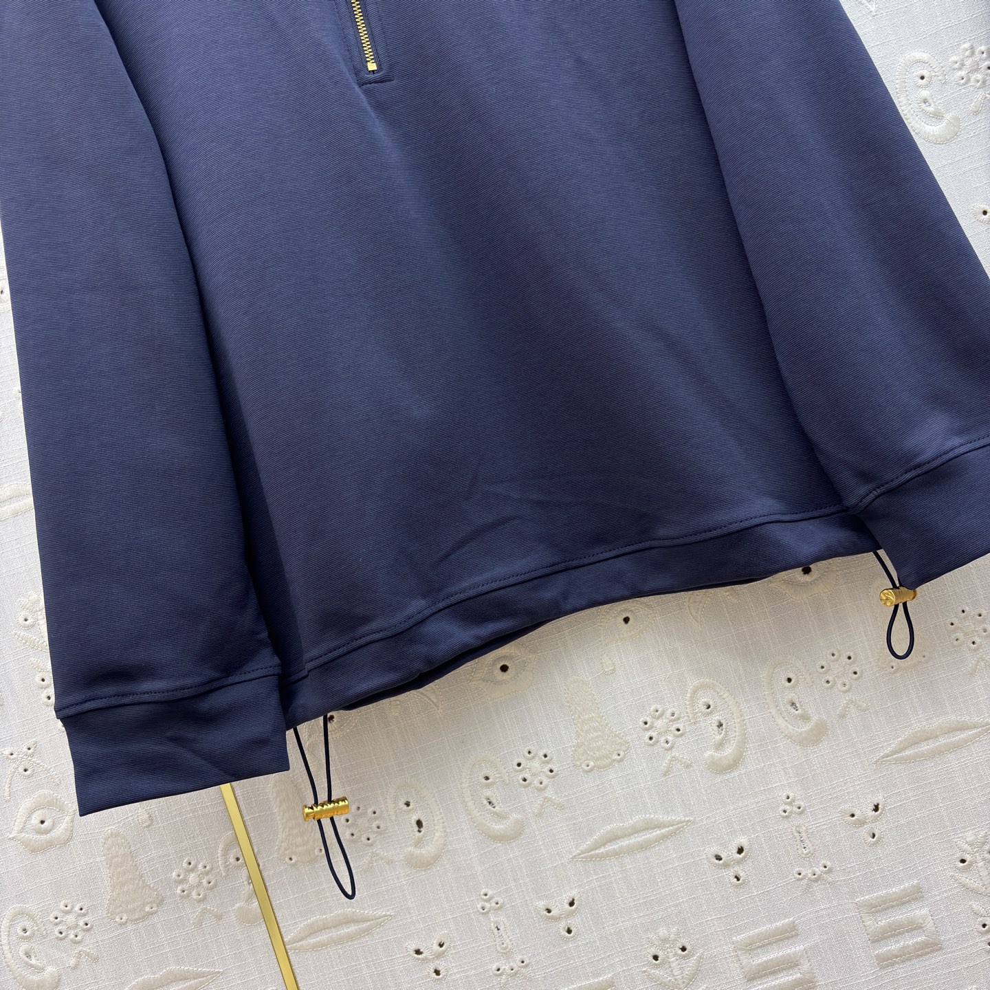 Sch新品 连帽半拉链套裙 经典套头卫衣搭配松紧腰半裙 一套上身显瘦又帅气 重工定制五金装饰 高腰a字裙