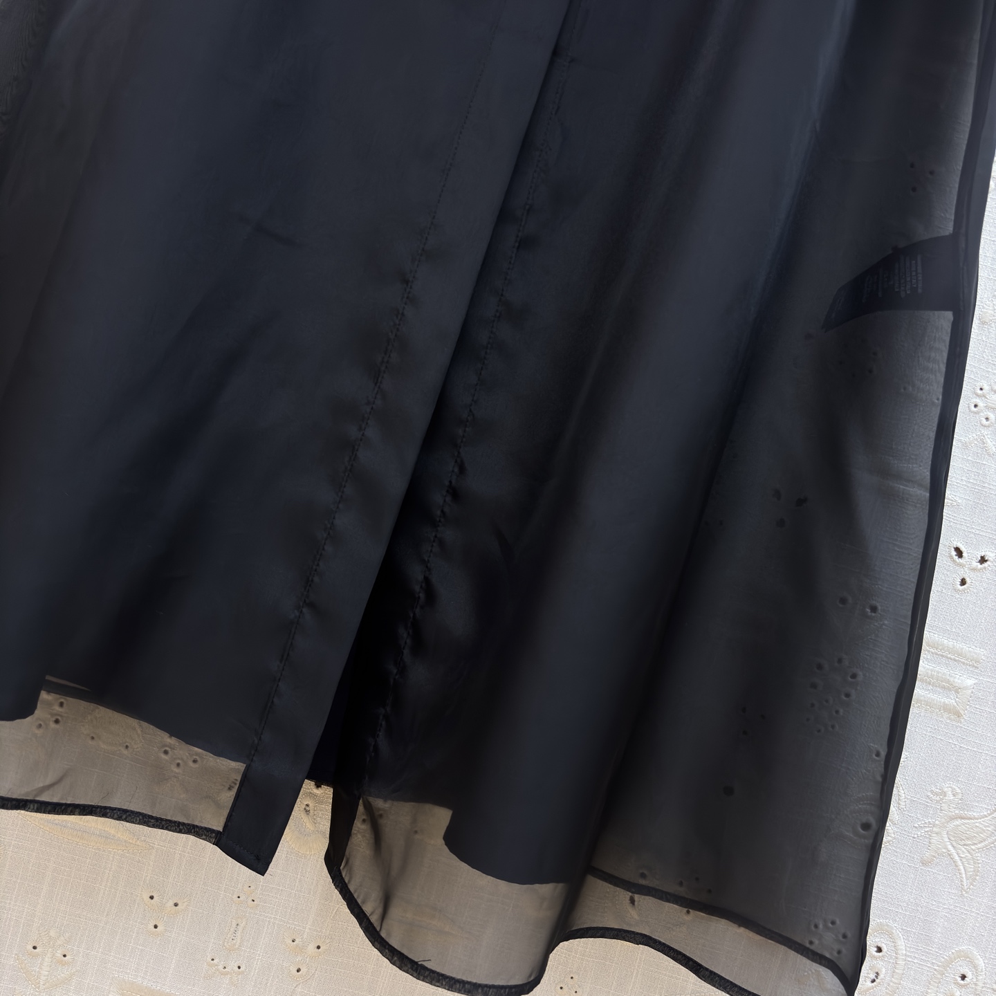 i1764303410144 2149 0 4