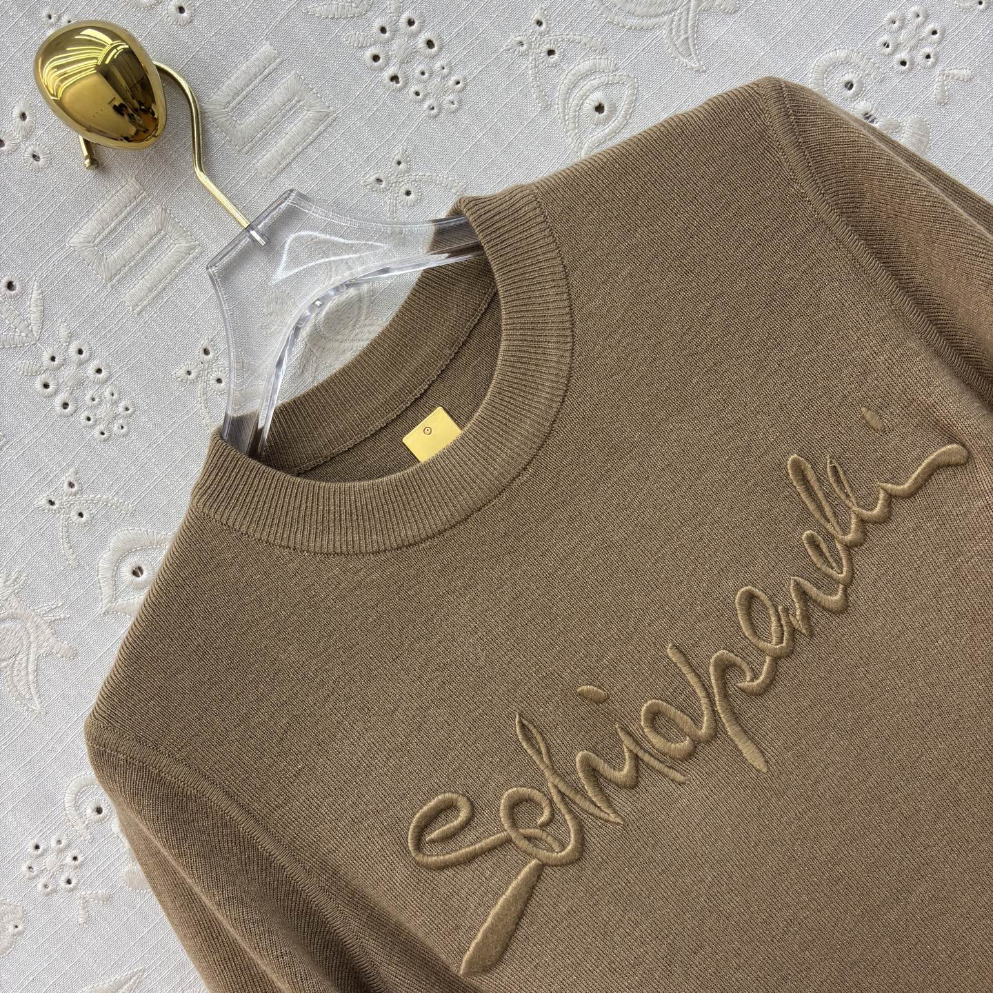 Sch 经典刺绣立体字母T恤 软糯亲肤的面料 春夏换季最值得入手的低调奢品 四色SML