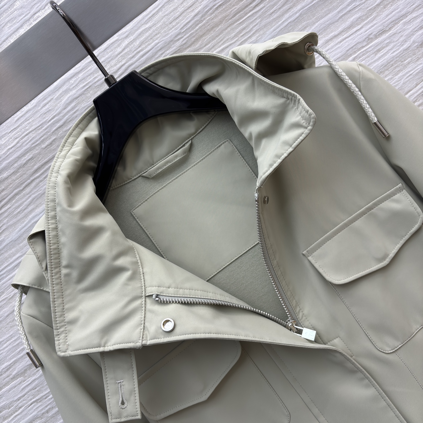 26早春 LP春款旅行者夹克外套 经典款的旅行者融合了自然与时尚 新增添了浅绿和蓝色系 时髦精不要错过 