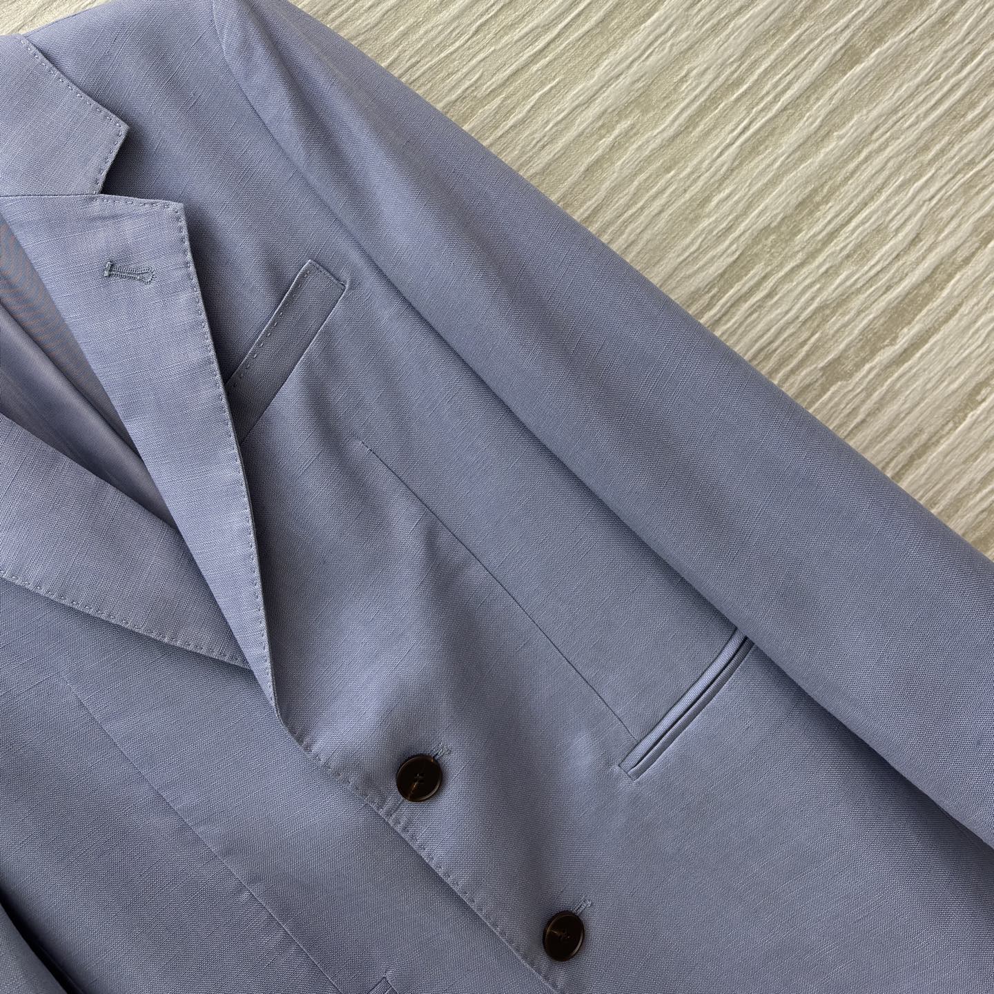 Loro piana 26春季新品 两粒扣轻奢亚麻西服 衣橱BI入百搭单品 上身神级时髦显贵气 舒适透气