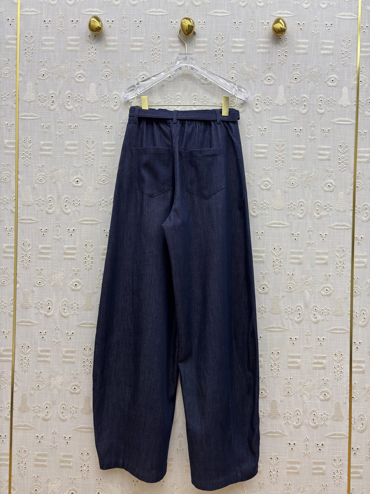 Sch 26新款极 藏青丹宁阔腿裤 把松弛感和气场焊在身上 高腰金扣+垂感剪裁 秒变三七分大长腿 垂感满