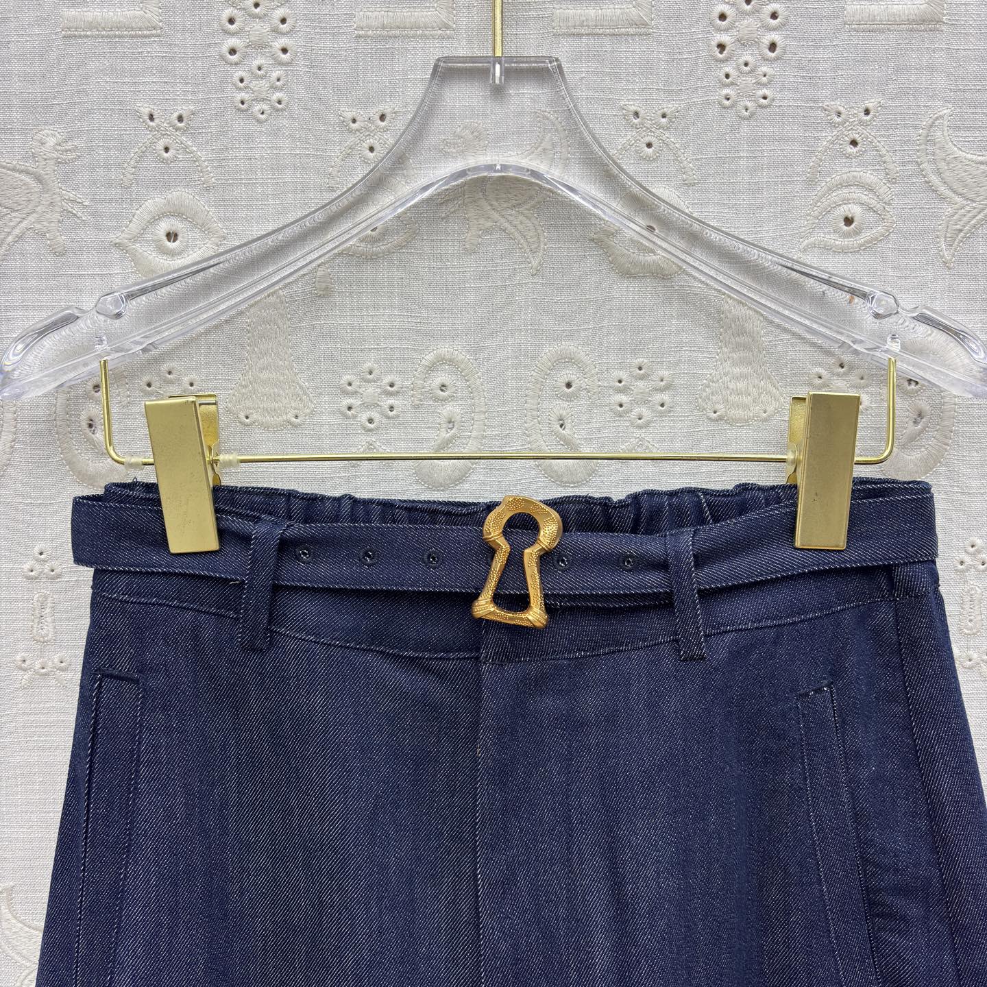 Sch 26新款极 藏青丹宁阔腿裤 把松弛感和气场焊在身上 高腰金扣+垂感剪裁 秒变三七分大长腿 垂感满