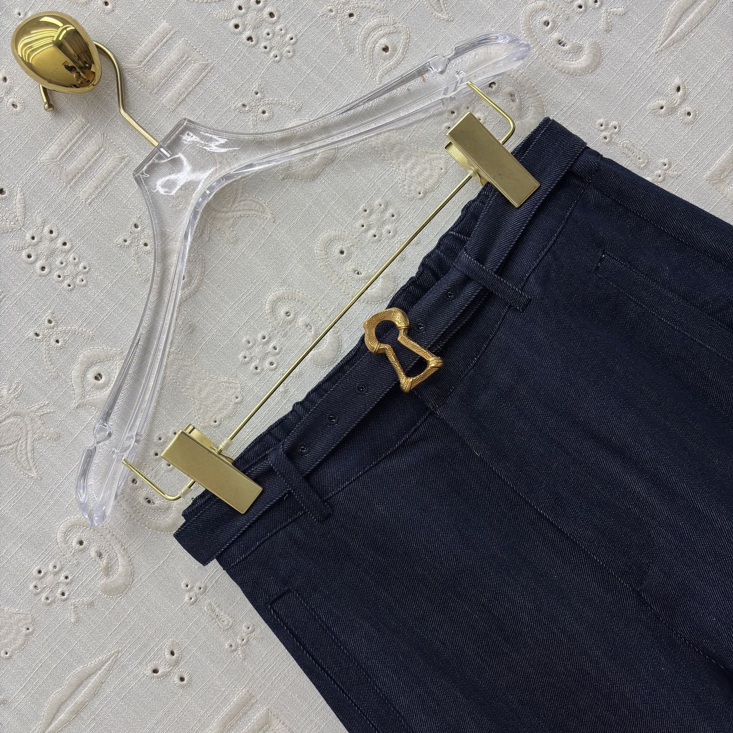 Sch 26新款极 藏青丹宁阔腿裤 把松弛感和气场焊在身上 高腰金扣+垂感剪裁 秒变三七分大长腿 垂感满