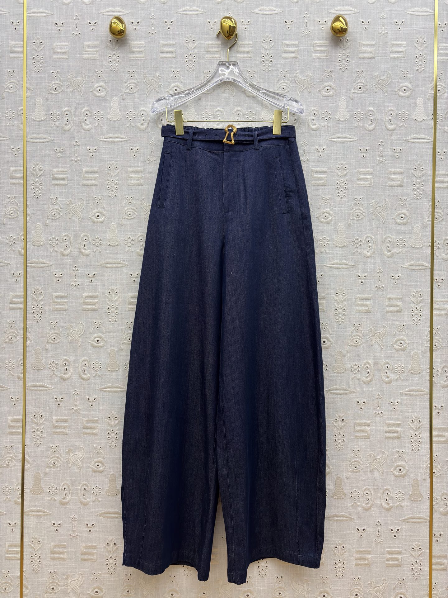 Sch 26新款极 藏青丹宁阔腿裤 把松弛感和气场焊在身上 高腰金扣+垂感剪裁 秒变三七分大长腿 垂感满