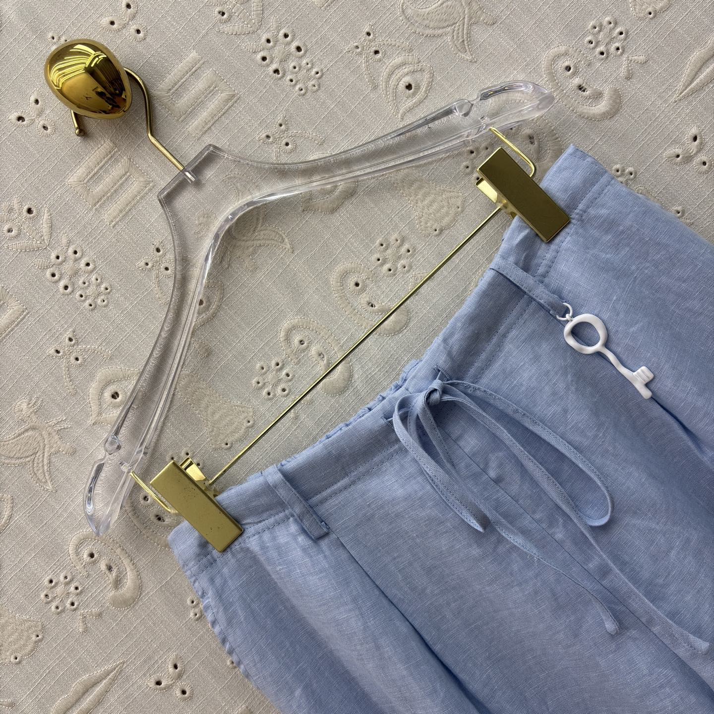 Sch 26新款 高级感亚麻套装 自带清冷贵气 亚麻面料 细节精致点睛 衬衫利落有型 阔腿裤藏肉显瘦 一