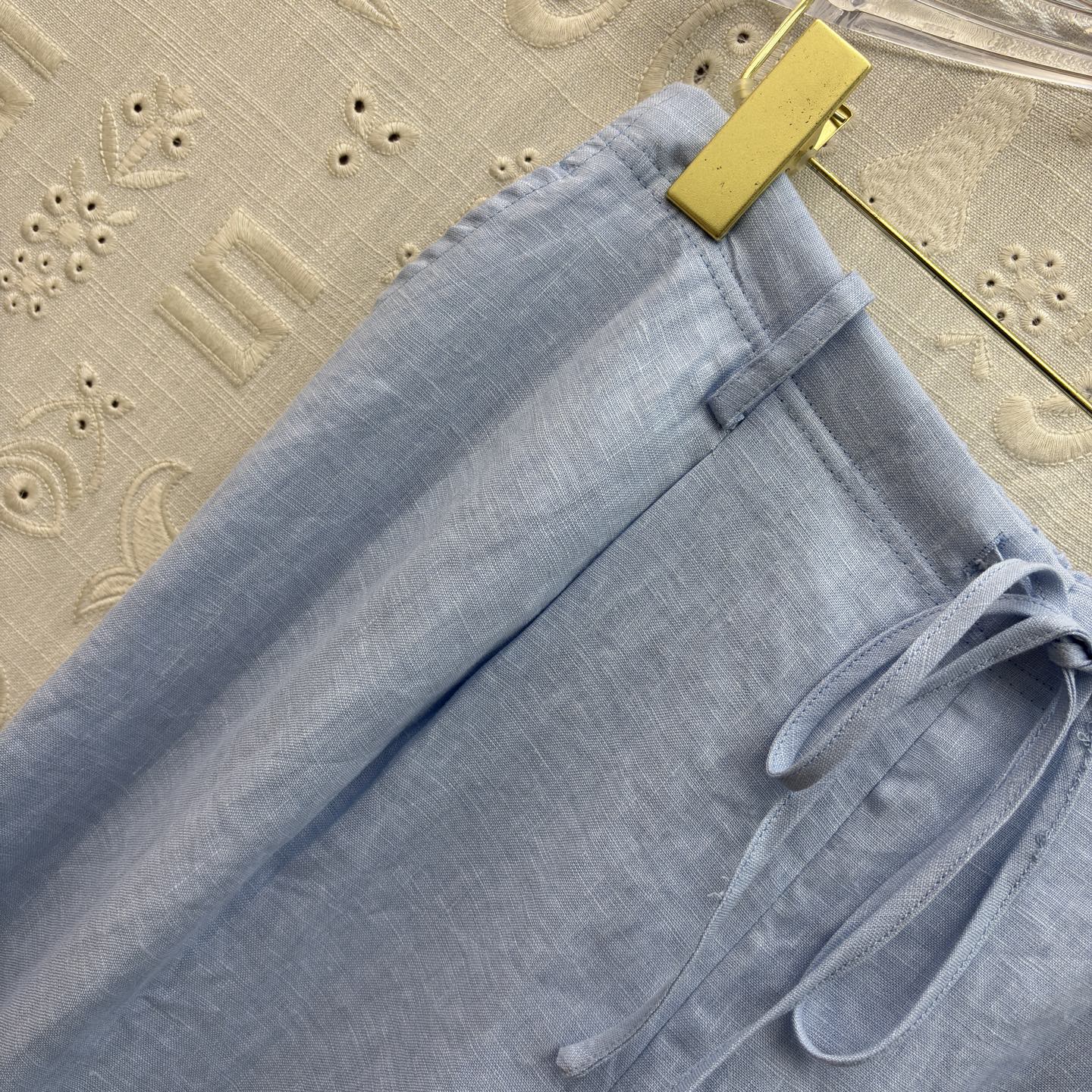 Sch 26新款 高级感亚麻套装 自带清冷贵气 亚麻面料 细节精致点睛 衬衫利落有型 阔腿裤藏肉显瘦 一