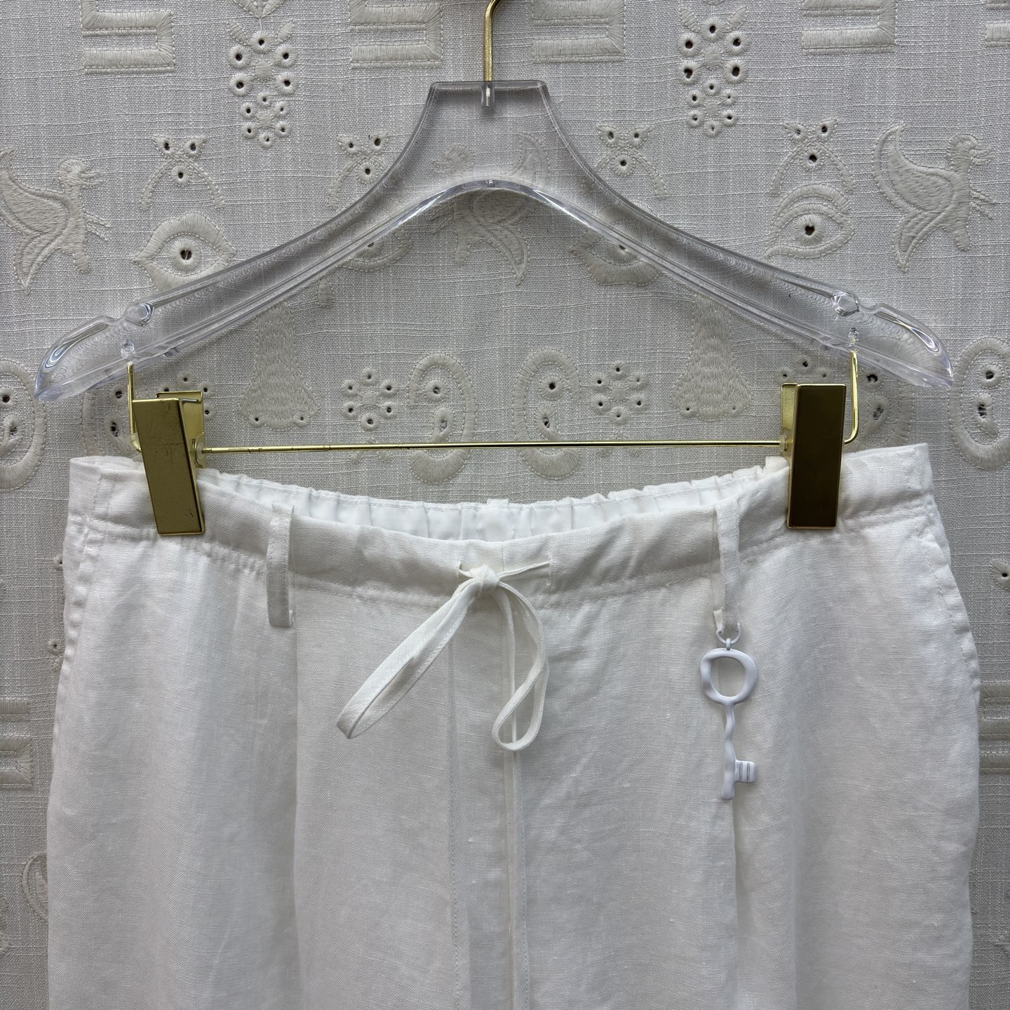 Sch 26新款 高级感亚麻套装 自带清冷贵气 亚麻面料 细节精致点睛 衬衫利落有型 阔腿裤藏肉显瘦 一