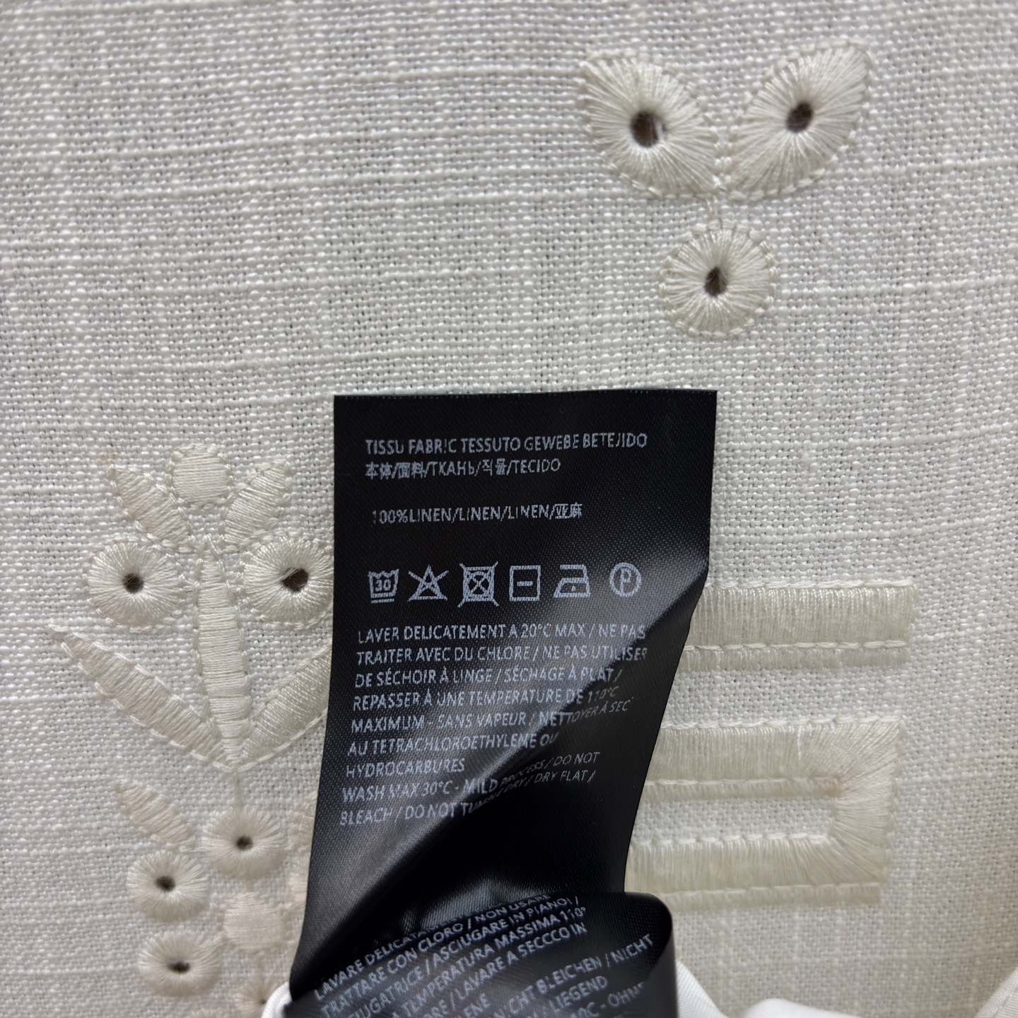 Sch 26新款 高级感亚麻套装 自带清冷贵气 亚麻面料 细节精致点睛 衬衫利落有型 阔腿裤藏肉显瘦 一