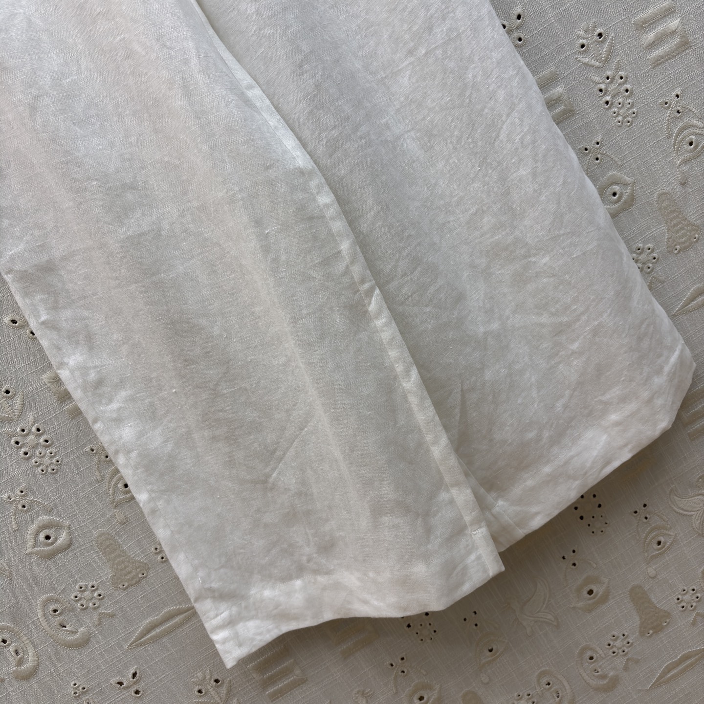 Sch 26新款 高级感亚麻套装 自带清冷贵气 亚麻面料 细节精致点睛 衬衫利落有型 阔腿裤藏肉显瘦 一