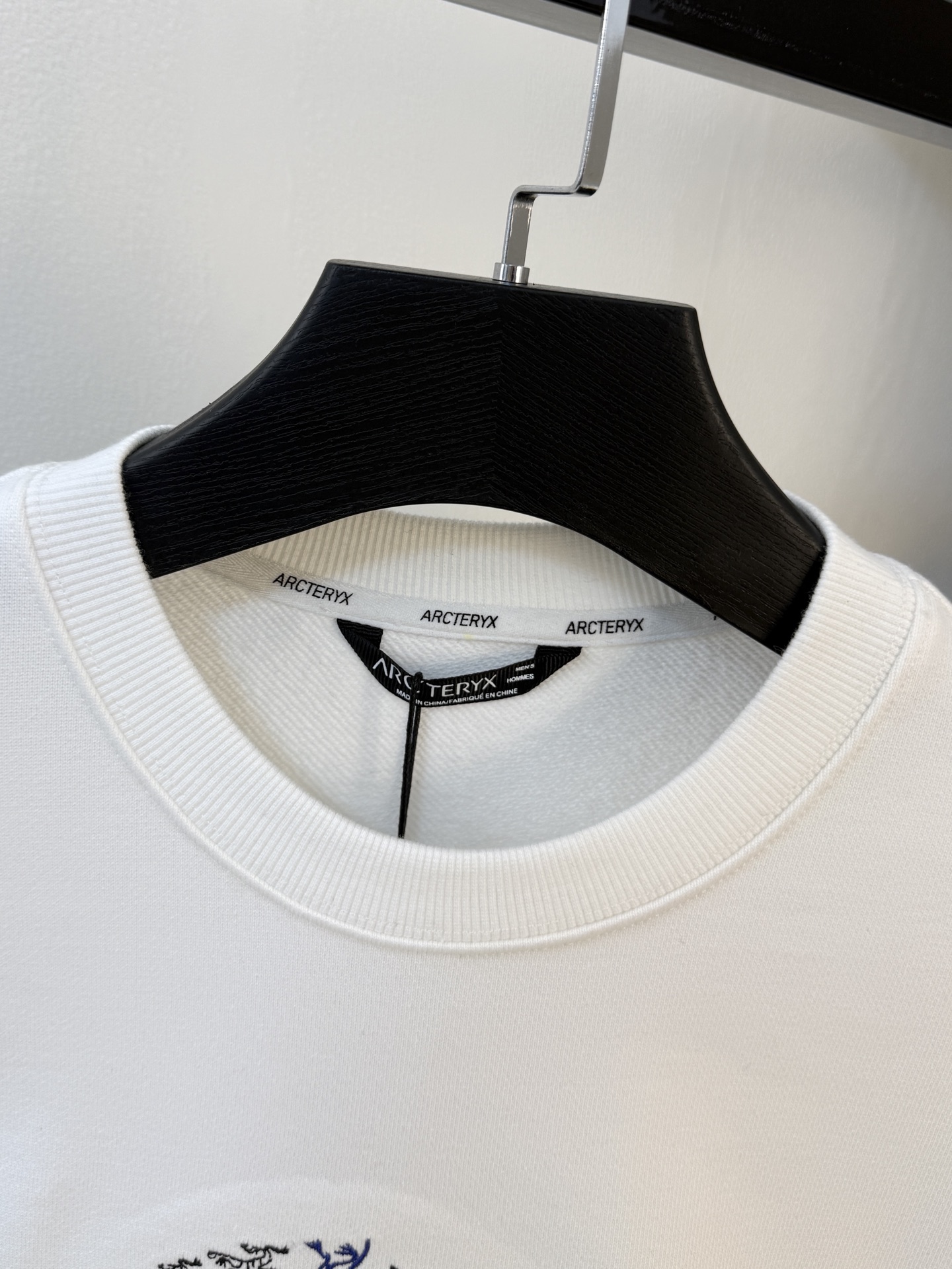 P始祖鸟25SS【新品】最新最顶级版本精美工艺圆领卫衣，最顶级的品质专柜原单套头衫，顶级制作工艺进口面料