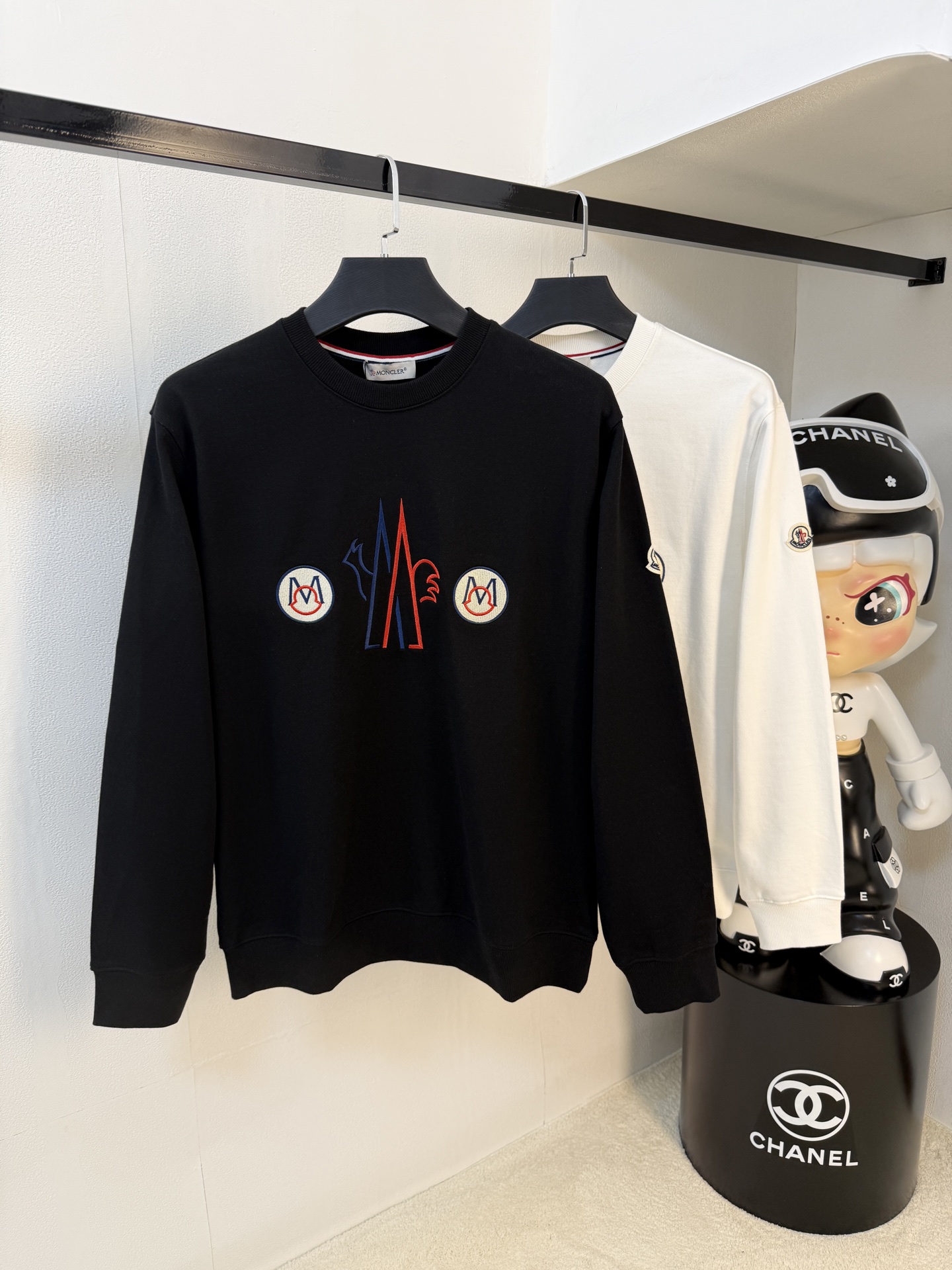 P蒙口25SS【新品】最新最顶级版本精美工艺圆领卫衣，最顶级的品质专柜原单套头衫，顶级制作工艺进口面料，