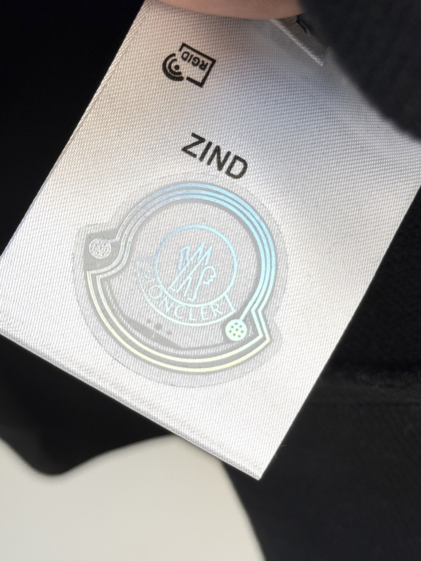 P蒙口25SS【新品】最新最顶级版本精美工艺圆领卫衣，最顶级的品质专柜原单套头衫，顶级制作工艺进口面料，