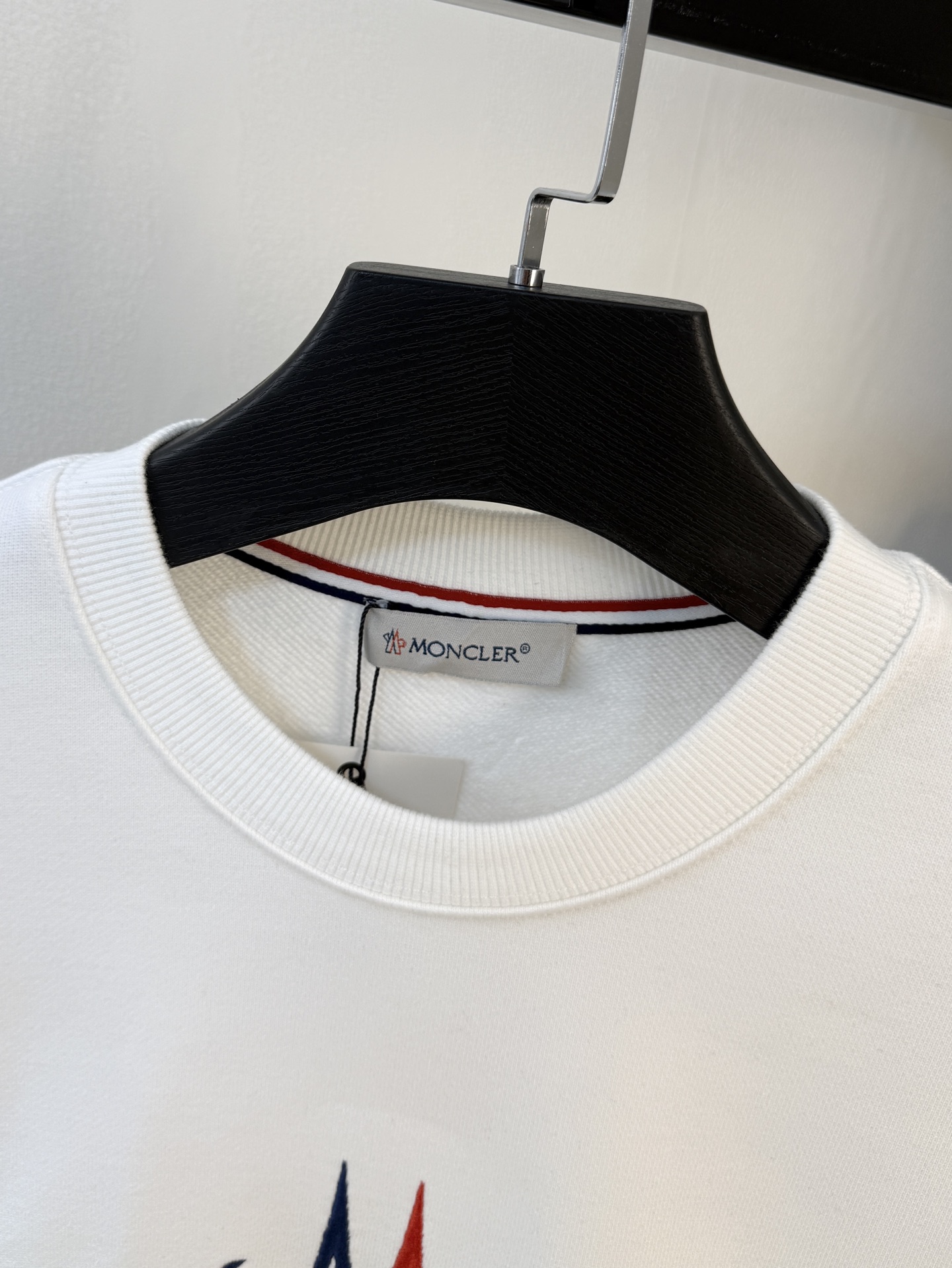 P蒙口25SS【新品】最新最顶级版本精美工艺圆领卫衣，最顶级的品质专柜原单套头衫，顶级制作工艺进口面料，