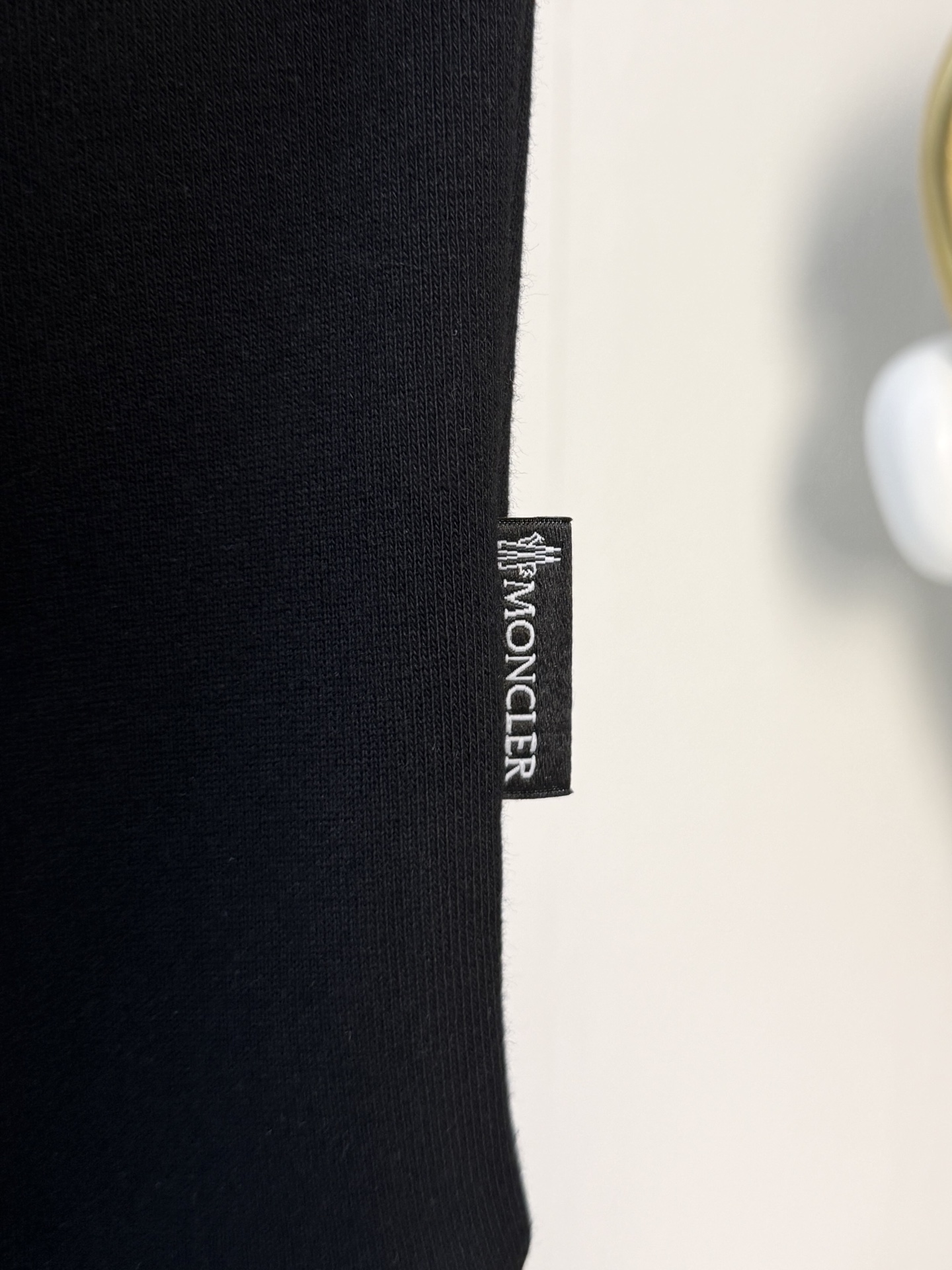 P蒙口25SS【新品】最新最顶级版本精美工艺圆领卫衣，最顶级的品质专柜原单套头衫，顶级制作工艺进口面料，