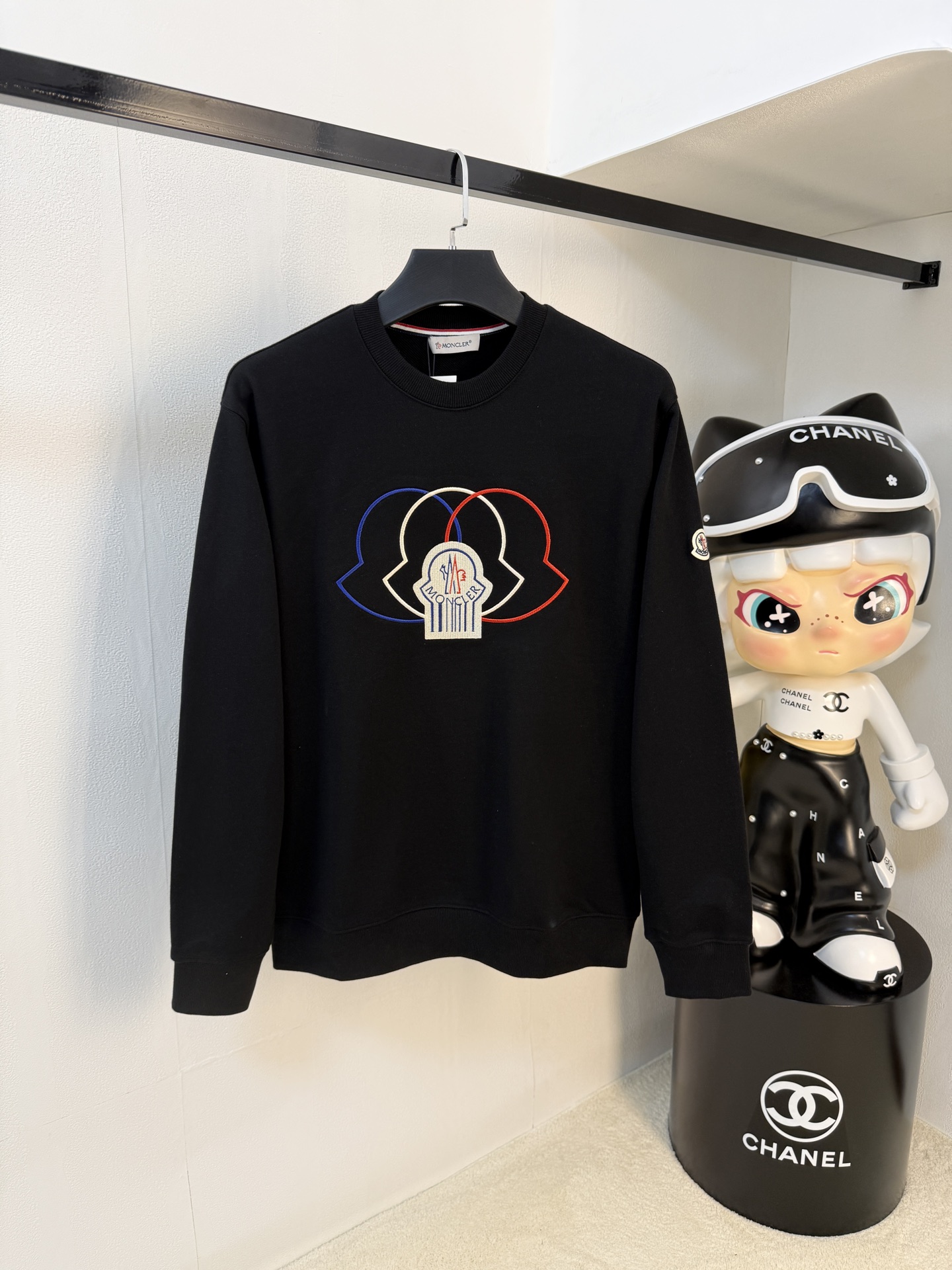 P蒙口25SS【新品】最新最顶级版本精美工艺圆领卫衣，最顶级的品质专柜原单套头衫，顶级制作工艺进口面料，