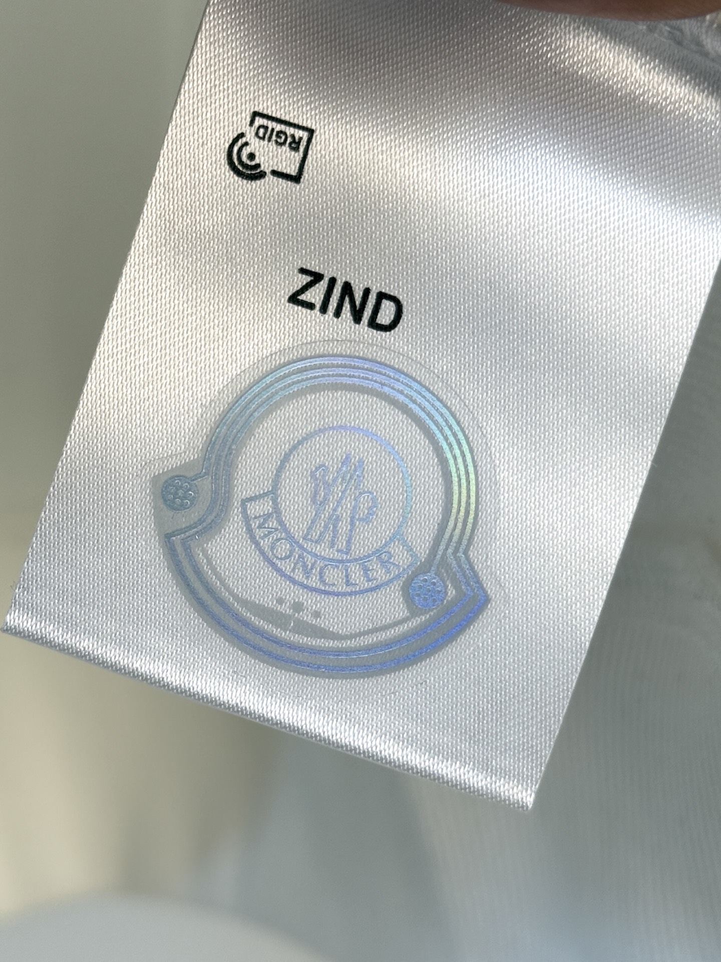 P蒙口25SS【新品】最新最顶级版本精美工艺圆领卫衣，最顶级的品质专柜原单套头衫，顶级制作工艺进口面料，