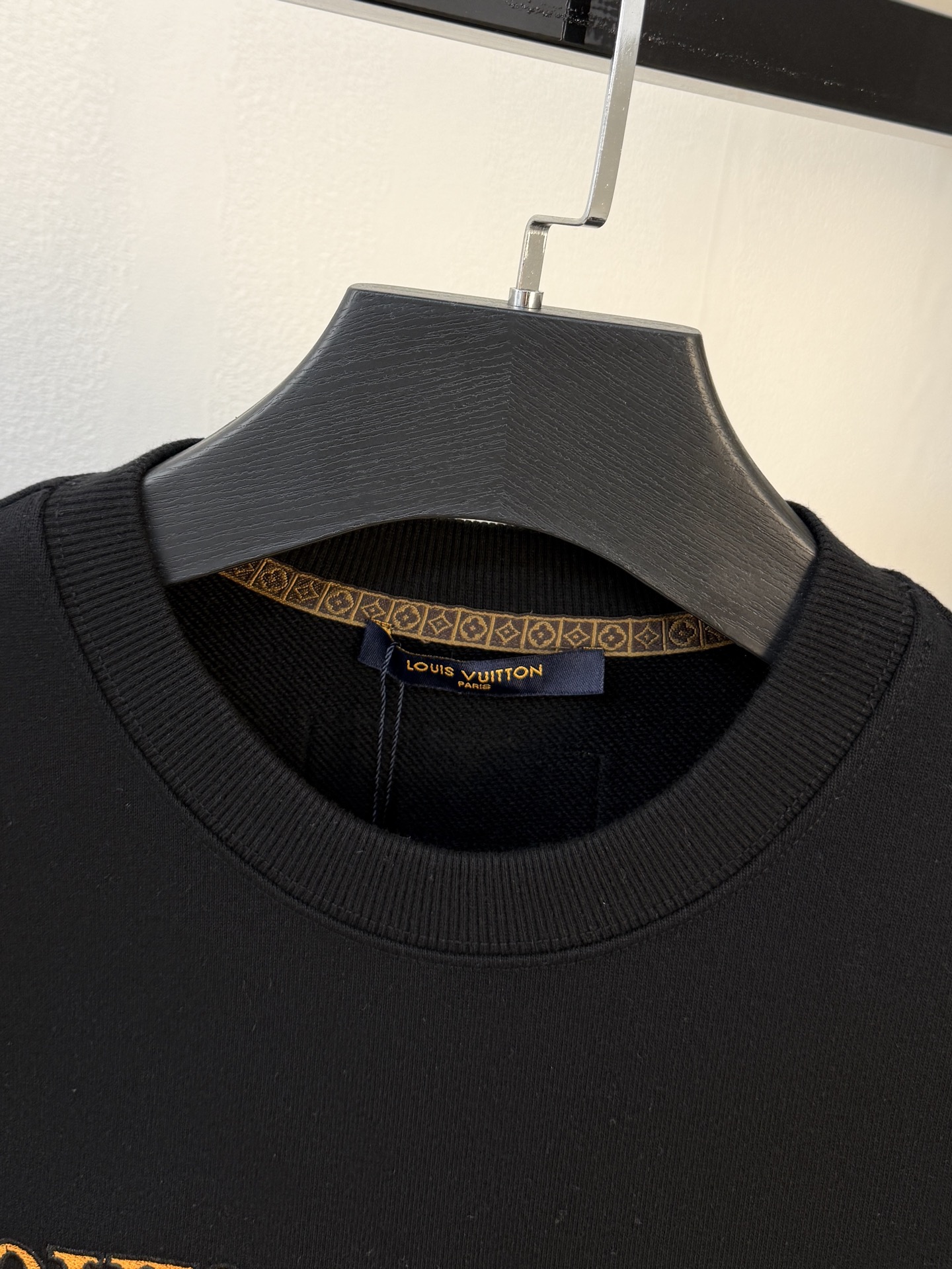 PLV 25SS【新品】最新最顶级版本精美工艺圆领卫衣，最顶级的品质专柜原单套头衫，顶级制作工艺进口面料