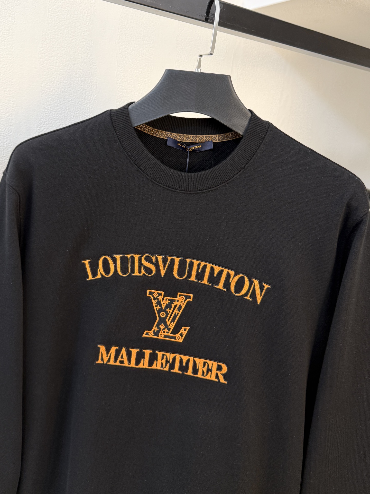 PLV 25SS【新品】最新最顶级版本精美工艺圆领卫衣，最顶级的品质专柜原单套头衫，顶级制作工艺进口面料