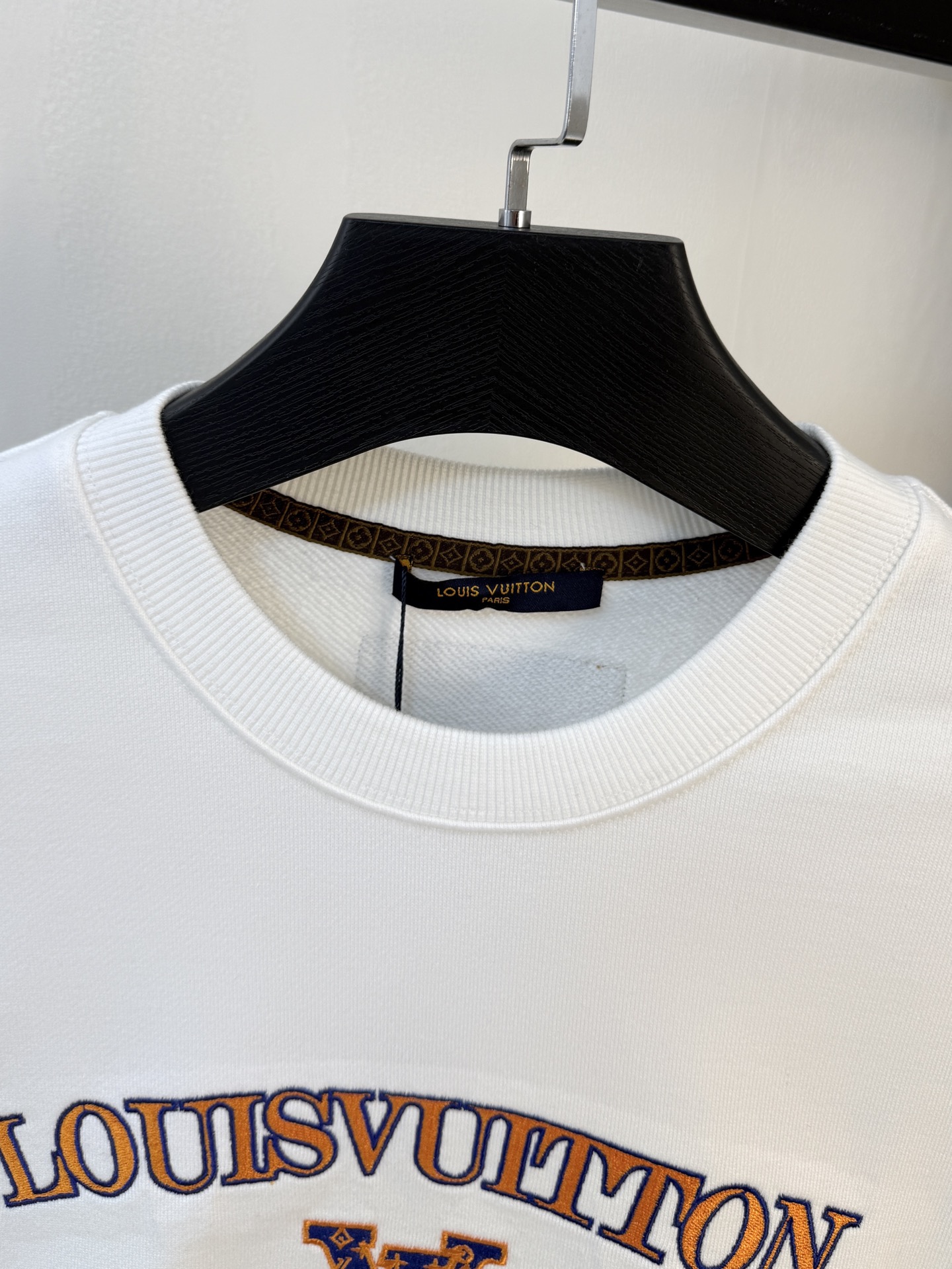 PLV 25SS【新品】最新最顶级版本精美工艺圆领卫衣，最顶级的品质专柜原单套头衫，顶级制作工艺进口面料