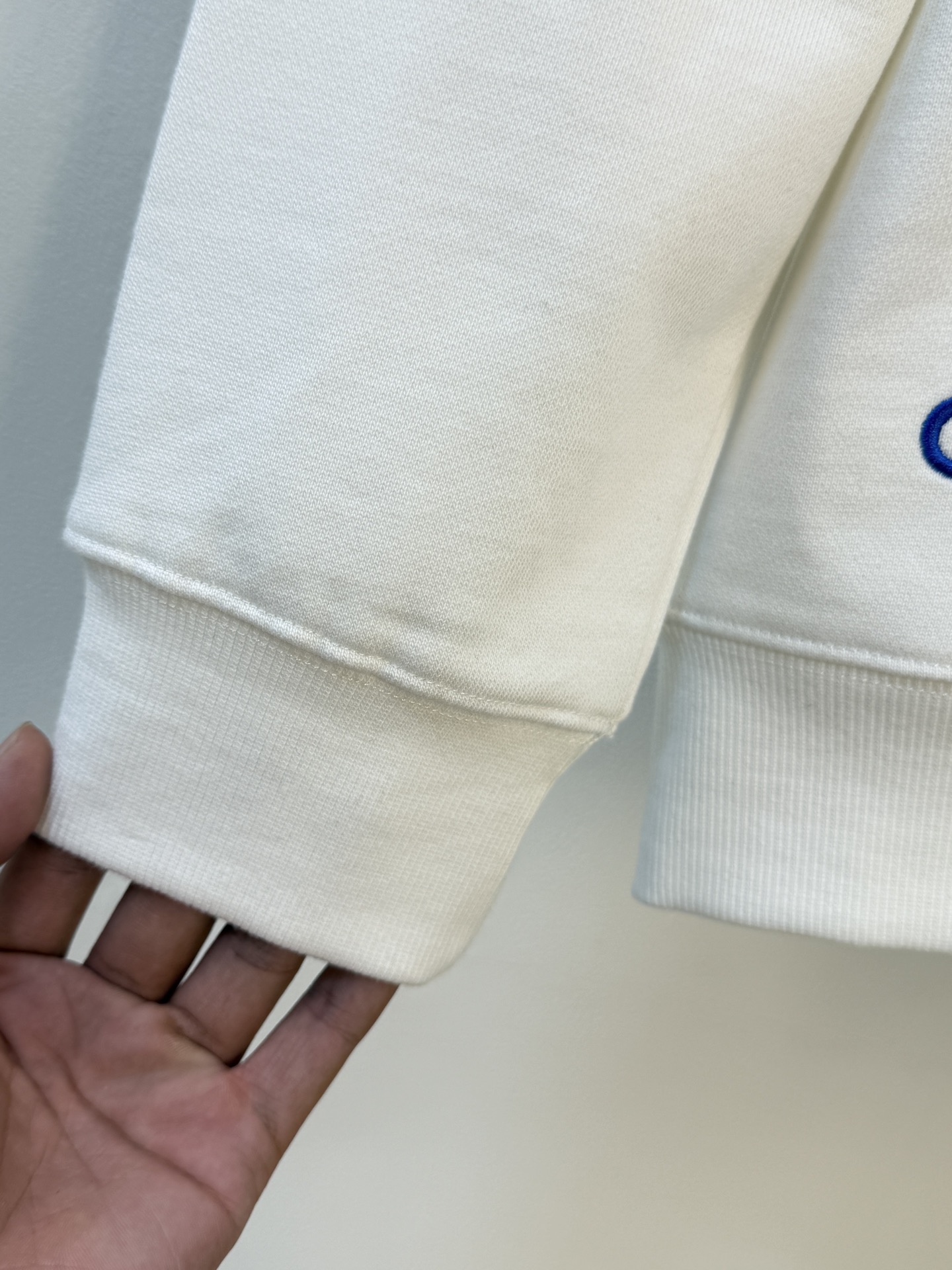 Palo 25SS【新品】最新最顶级版本精美工艺圆领卫衣，最顶级的品质专柜原单套头衫，顶级制作工艺进口面