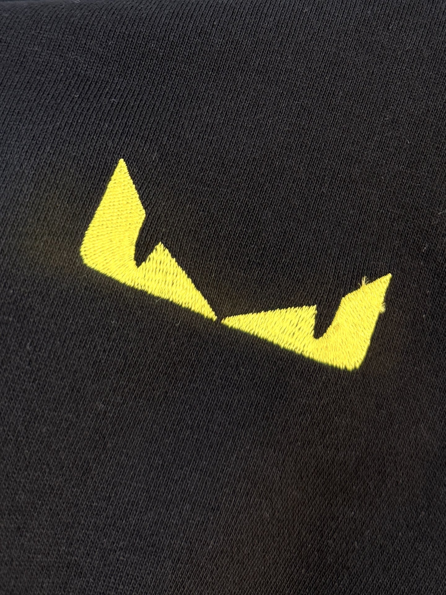 P芬迪25SS【新品】最新最顶级版本精美工艺圆领卫衣，最顶级的品质专柜原单套头衫，顶级制作工艺进口面料，