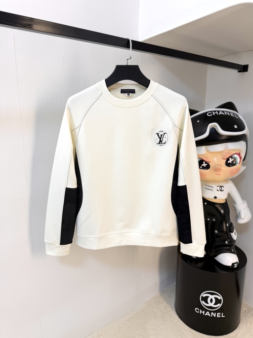 Louis Vuitton 25SS Round Neck Sweatshirt Top Quality Embroidery Design 1 Louis Vuitton 25SS Round Neck Sweatshirt Top Quality Embroidery Design