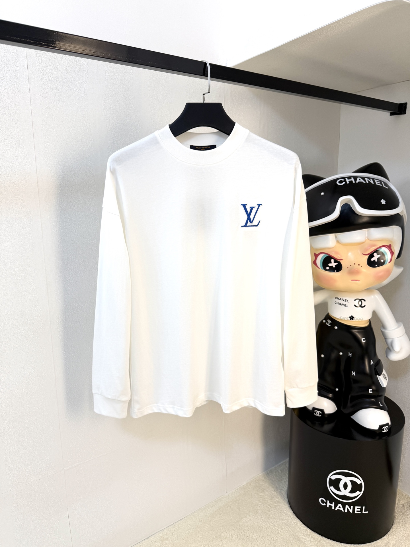 Louis Vuitton T-shirt à Manches Longues, Col Rond et Logo Discret