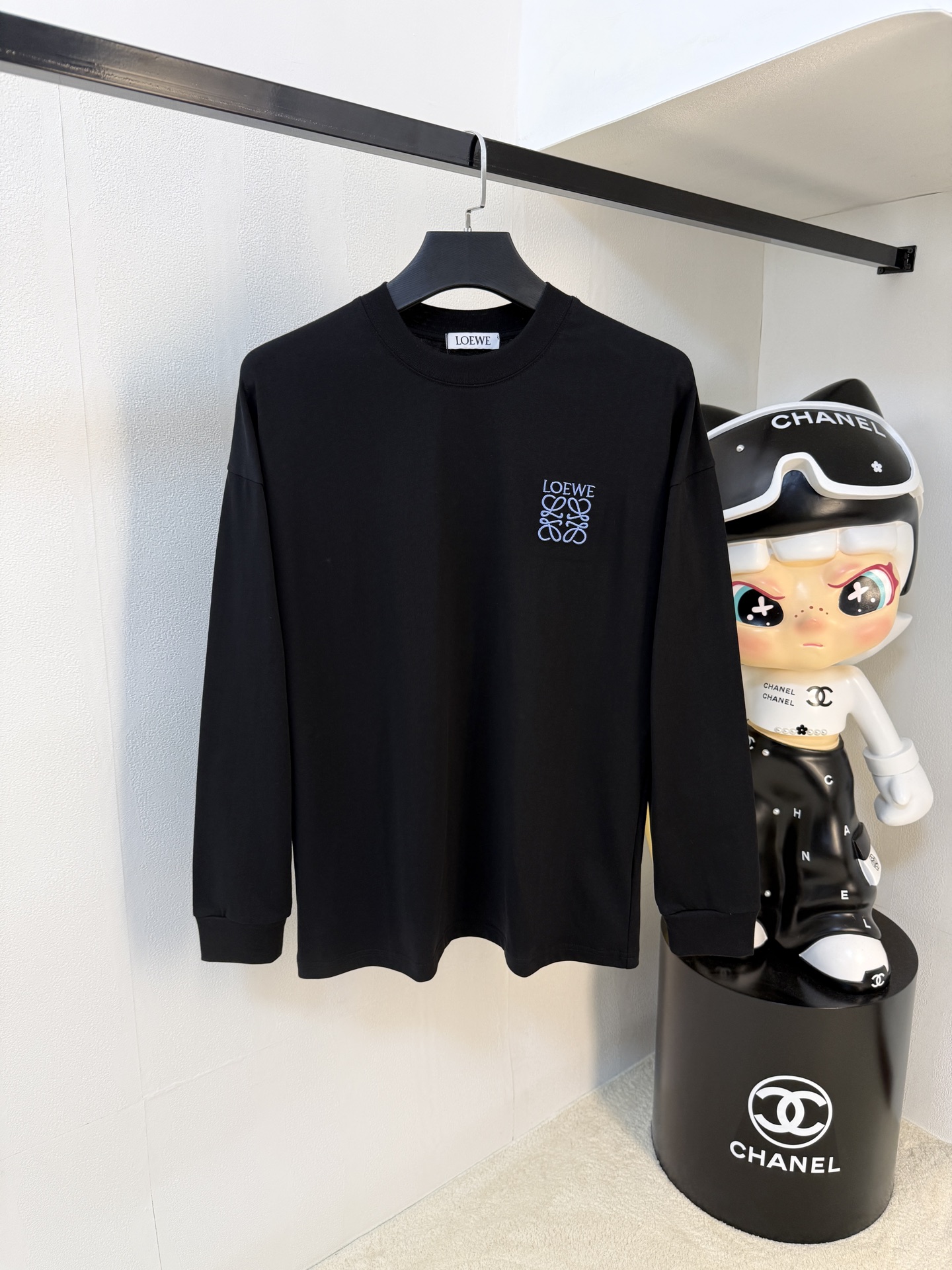 Loewe Men's Long Sleeve T-Shirt Round Neck Casual Style