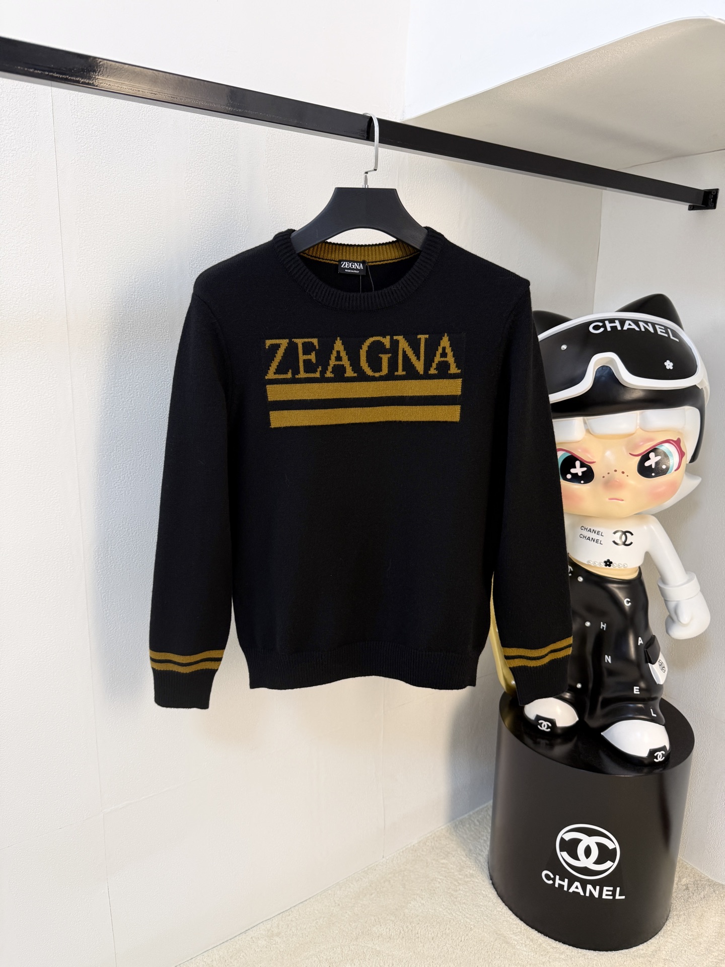 NO:572971,Ermenegildo Zegna 25ss Autumn and Winter [New Product] Sweater is exclusively for sale, imported original technical wool worsted!  The fine knitting is integrated, and the color mixed weaving is purely handmade. The grade is extremely high, highlighting the taste and luxury of clothing. The craftsmanship is exquisite!  Customized original craftsmanship threaded upper body, extremely handsome, purchasing agent level counter, same style for men and women, size S-XL,,zegna,sweaters,alexander wang19860909杰尼亚25ss秋冬【新品】毛衣专供狠货,进口原版科技羊毛精纺！精细针织一体,色彩混织纯手工技艺呈现 档次极高,凸显衣着品味与奢华 工艺精湛！定制原版工艺螺纹上身帅到爆,代购级别专柜男女同款 码数S-XL,,zegna,sweaters,alexander wang,Men's clothing