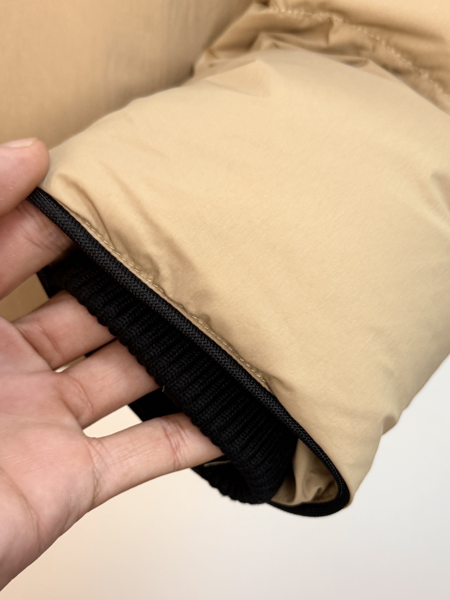 P 加拿大鹅 Canada Goose 秋冬新款羽绒服搭配毛衣 卫衣 保暖同时毫无束缚感采用国标95白鸭