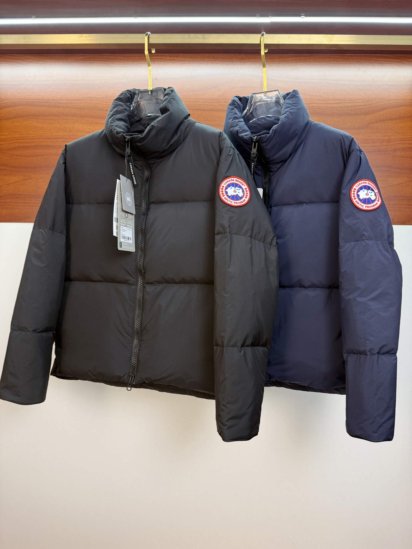 P 加拿大鹅 Canada Goose 秋冬新款羽绒服搭配毛衣 卫衣 保暖同时毫无束缚感采用国标95白鸭