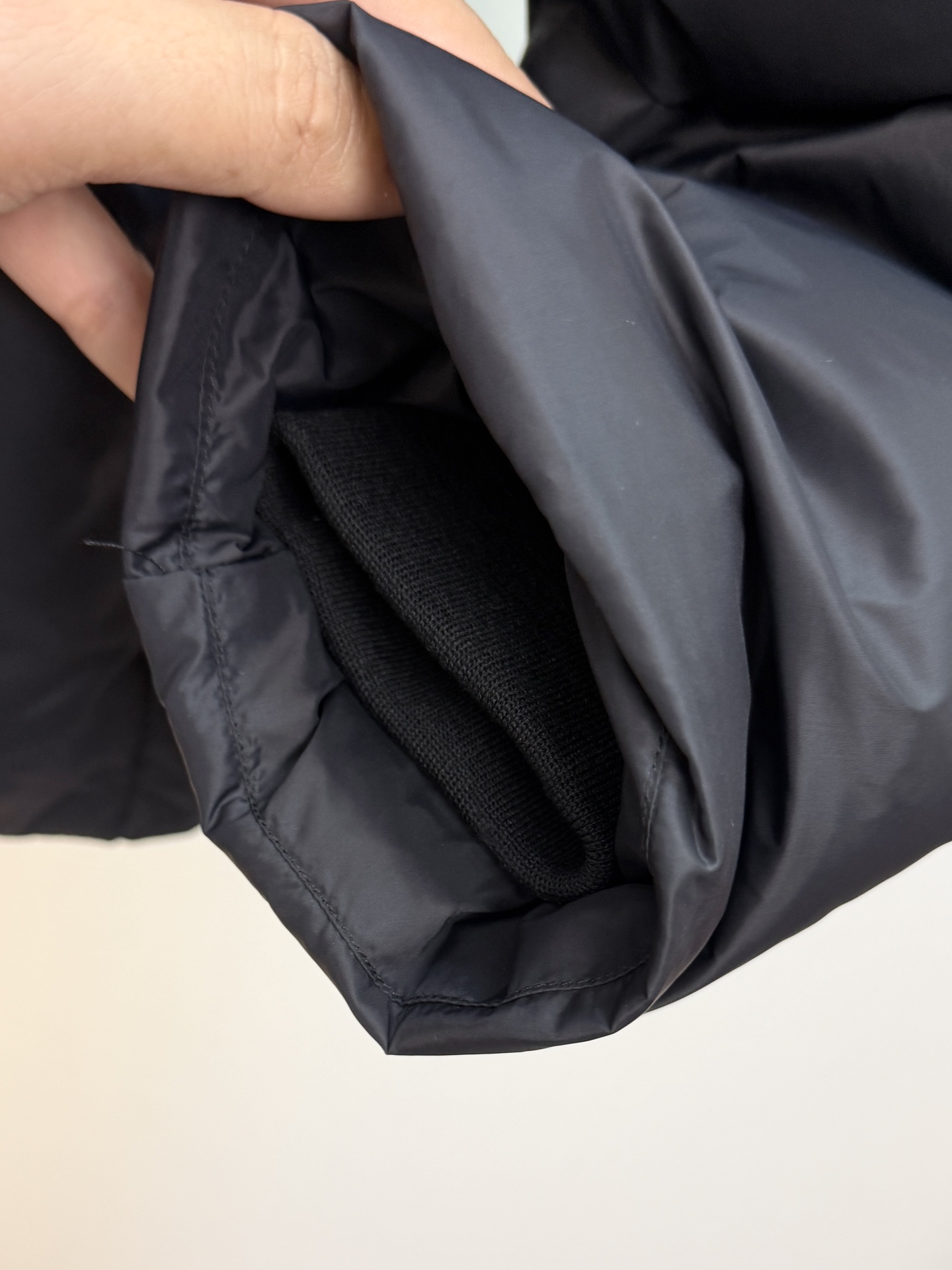 P 加拿大鹅 Canada Goose 秋冬新款羽绒服搭配毛衣 卫衣 保暖同时毫无束缚感采用国标95白鸭