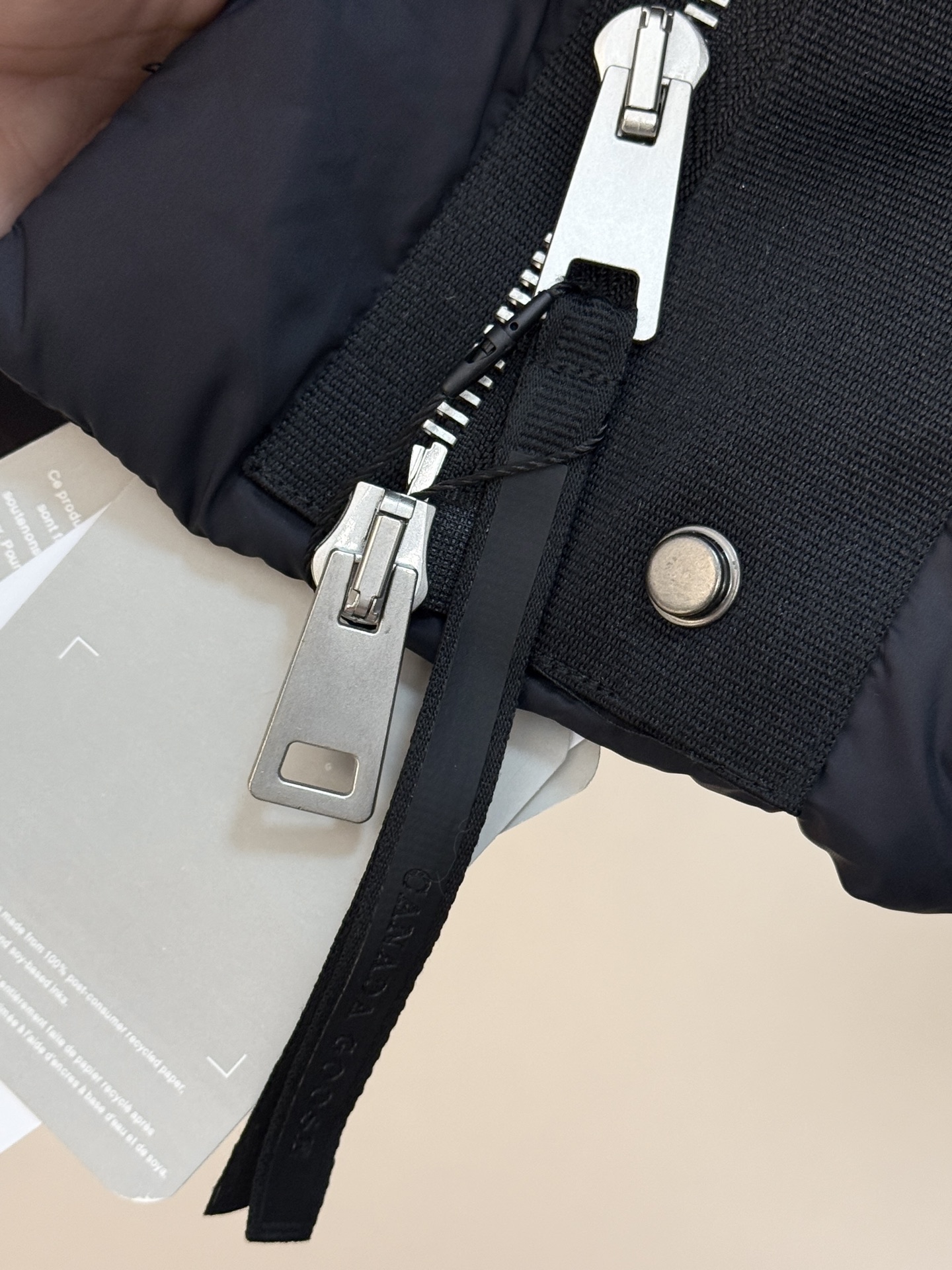 P 加拿大鹅 Canada Goose 秋冬新款羽绒服搭配毛衣 卫衣 保暖同时毫无束缚感采用国标95白鸭