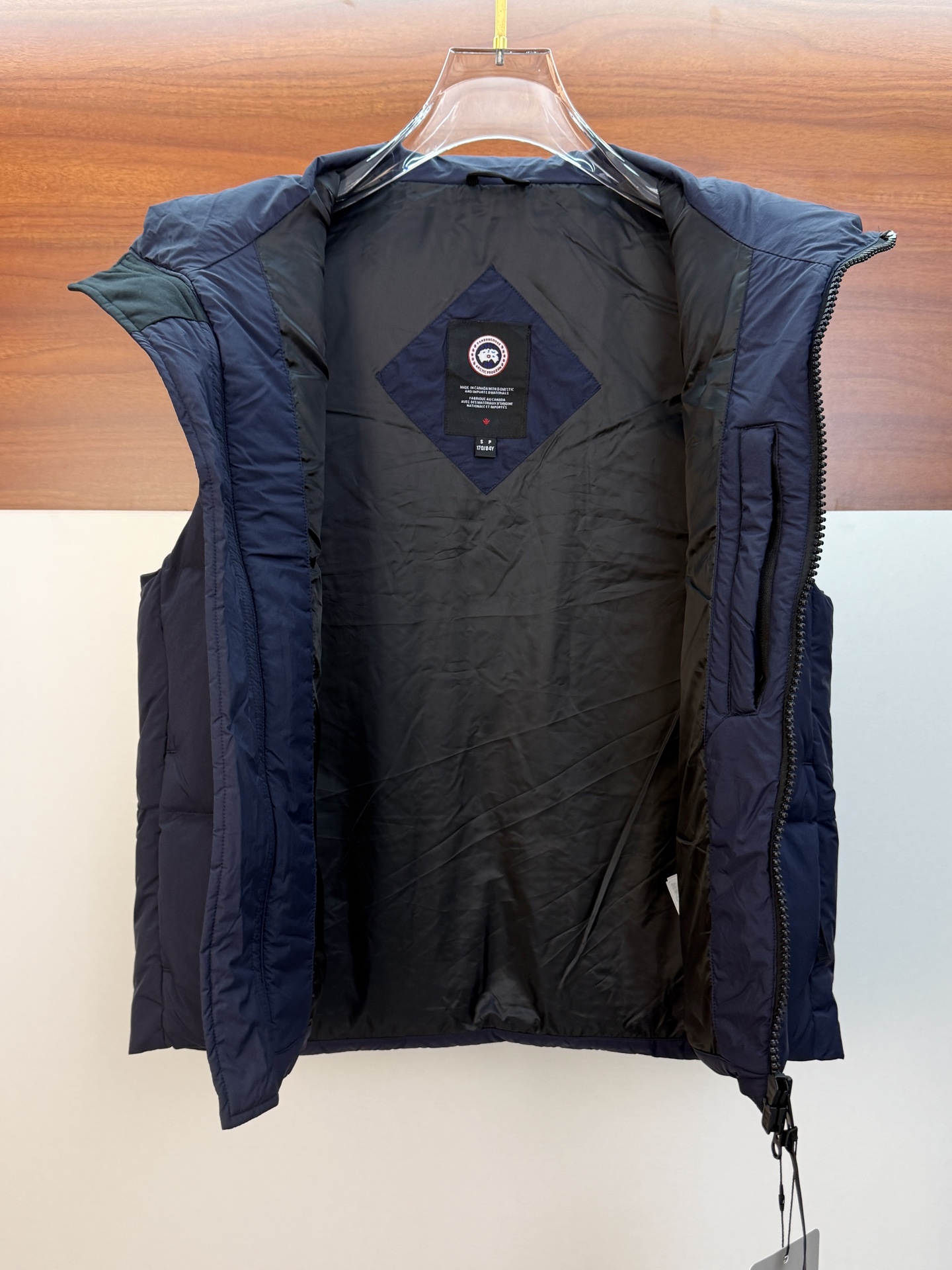 P 加拿大鹅 Canada Goose 秋冬新款羽绒马甲 搭配毛衣 卫衣 保暖同时毫无束缚感采用国标95