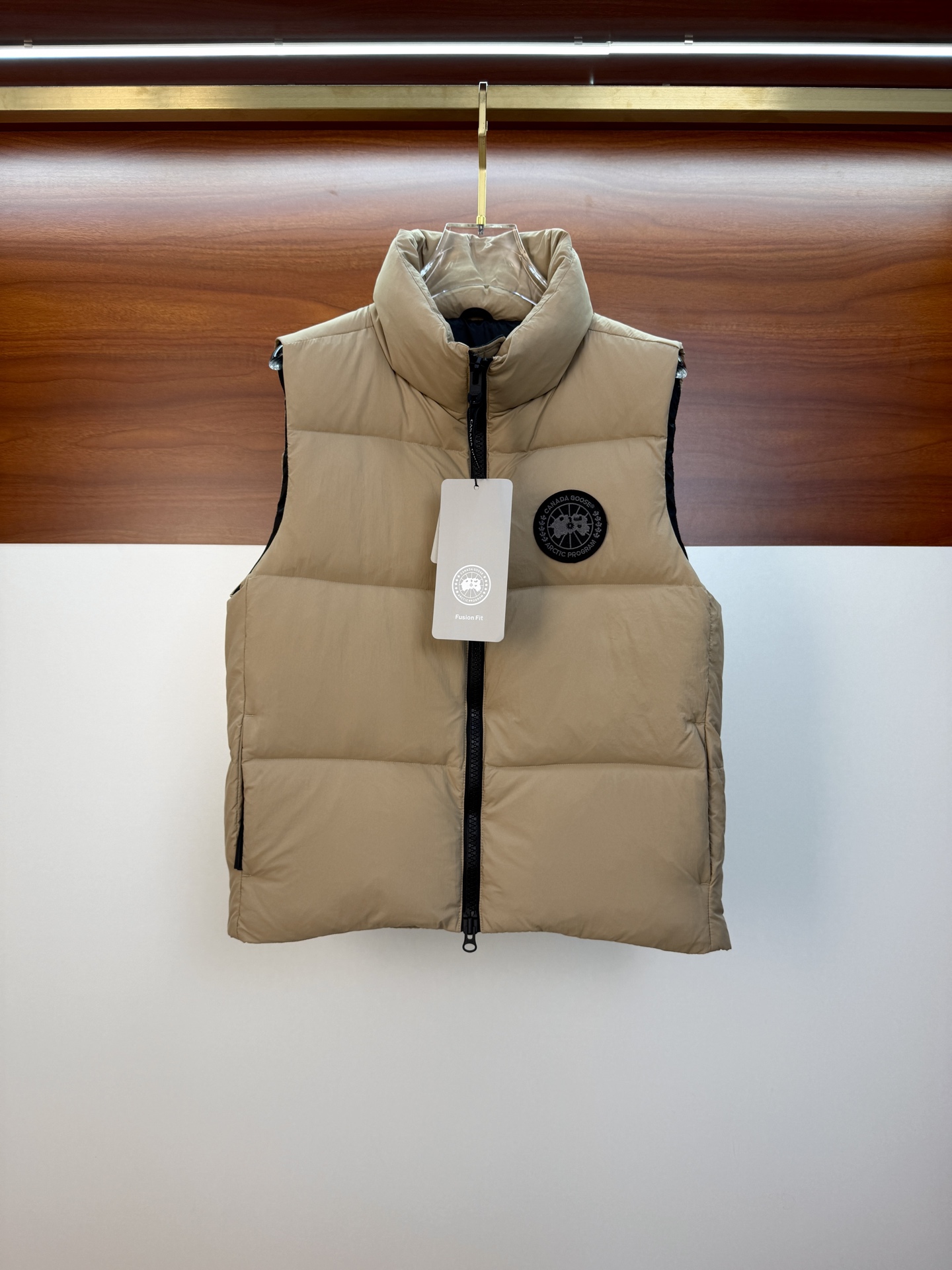 P 加拿大鹅 Canada Goose 秋冬新款羽绒马甲 搭配毛衣 卫衣 保暖同时毫无束缚感采用国标95