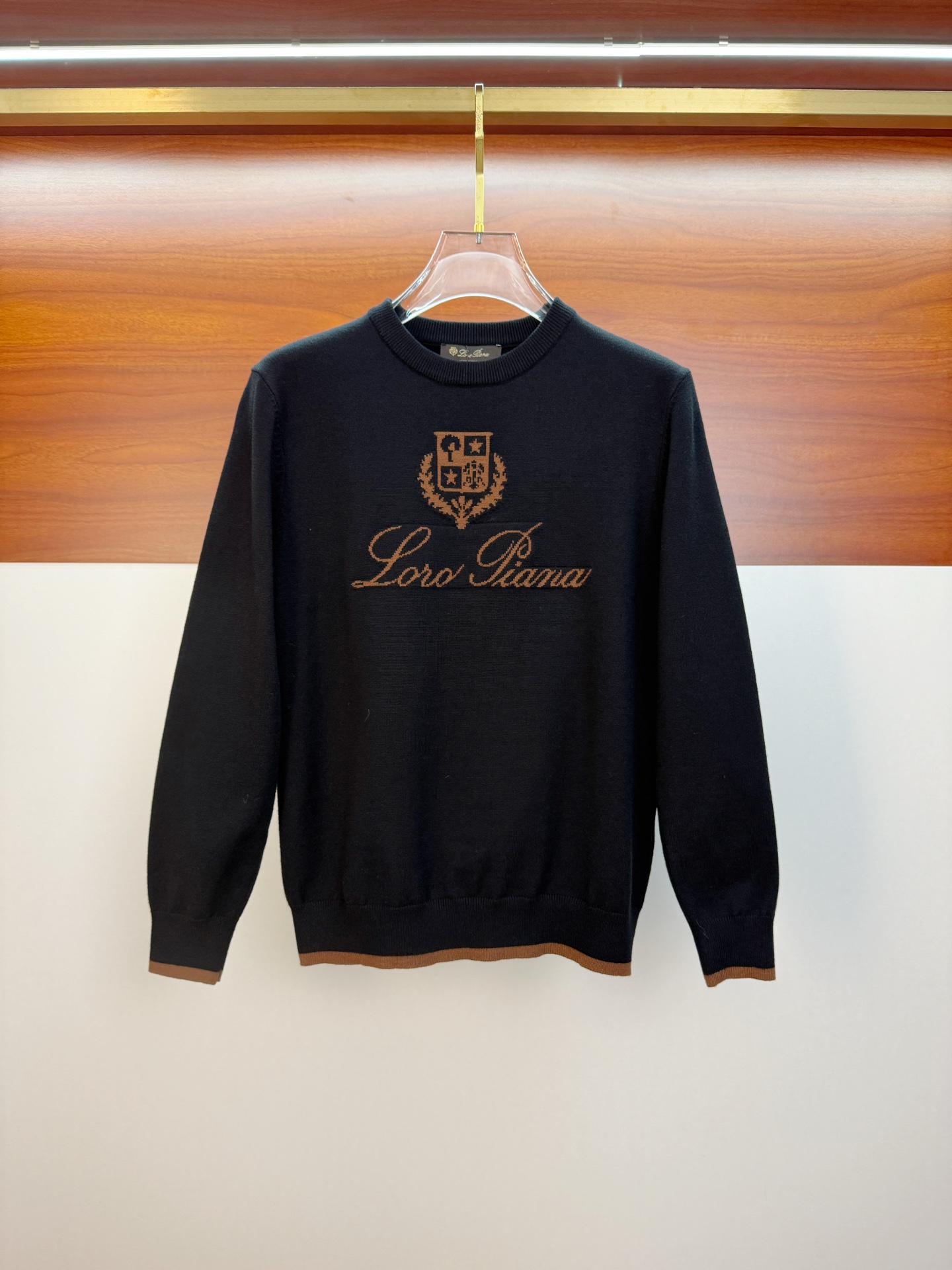 NO:601877,Lss autumn and winter [new product] sweaters are exclusively for sale, imported original technical wool worsted!  The fine knitting is integrated, and the color mixed weaving is purely handmade. The grade is extremely high, highlighting the taste and luxury of clothing. The craftsmanship is exquisite!  Customized original craftsmanship threaded upper body, extremely handsome, purchasing agent level counter, same style for men and women, size S-XL,,sweaters,alexander wang19860909Lss秋冬【新品】毛衣专供狠货,进口原版科技羊毛精纺！精细针织一体,色彩混织纯手工技艺呈现 档次极高,凸显衣着品味与奢华 工艺精湛！定制原版工艺螺纹上身帅到爆,代购级别专柜男女同款 码数S-XL,,sweaters,alexander wang,Men's clothing